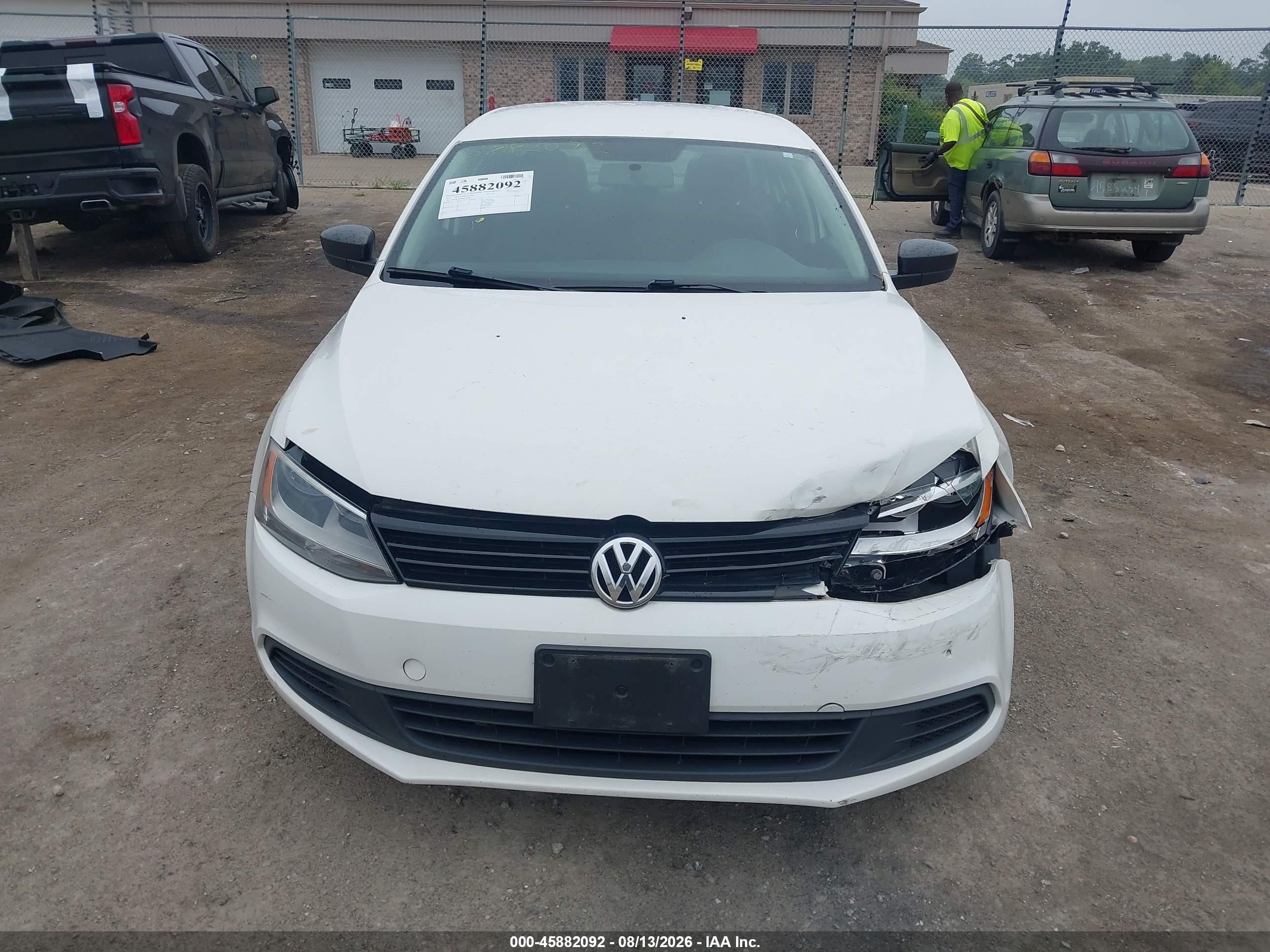 2011 Volkswagen Jetta 2.0l S White vin: 3VW2K7AJ7BM333604