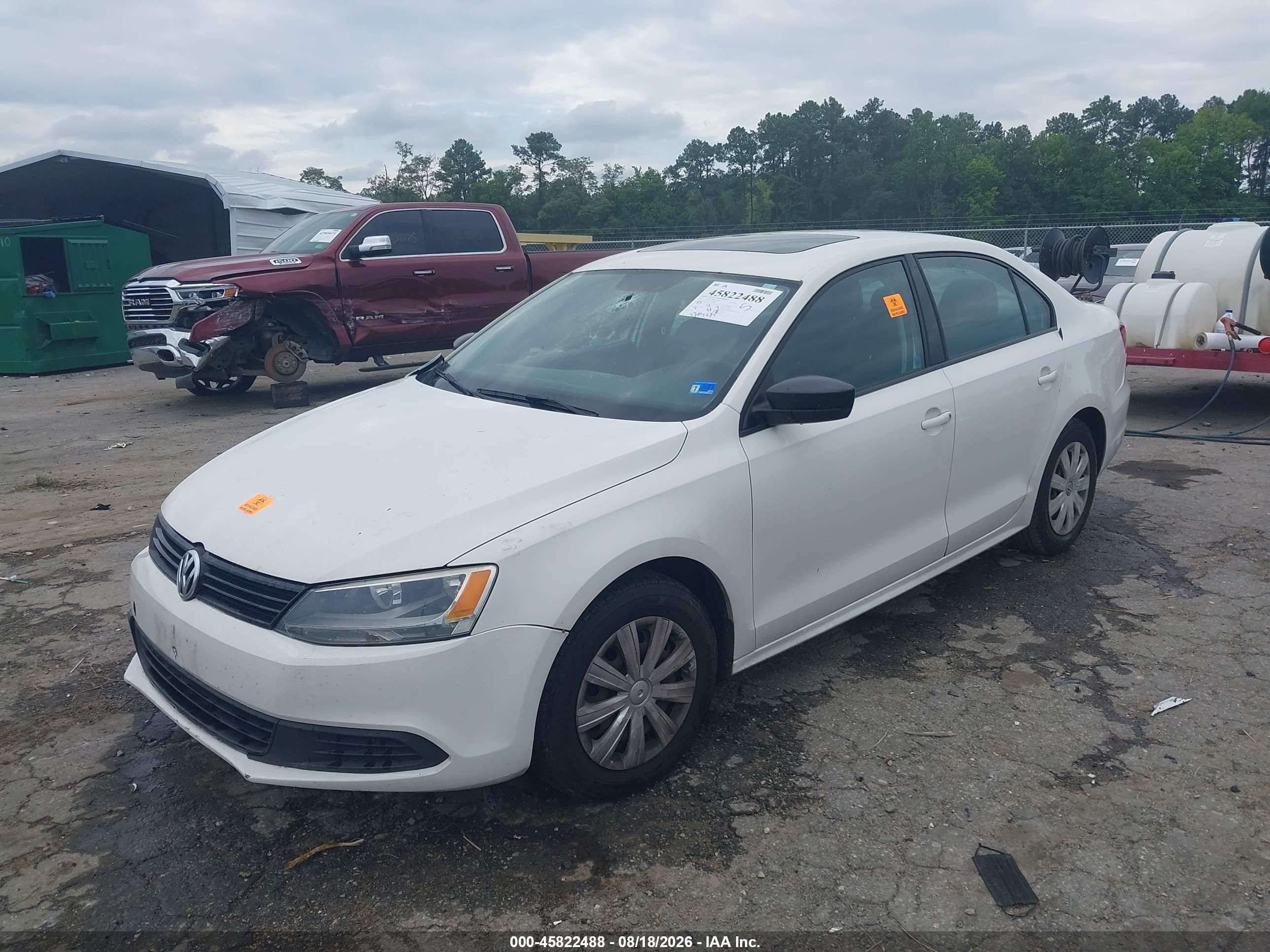 2012 Volkswagen Jetta 2.0l S White vin: 3VW2K7AJ7CM407668