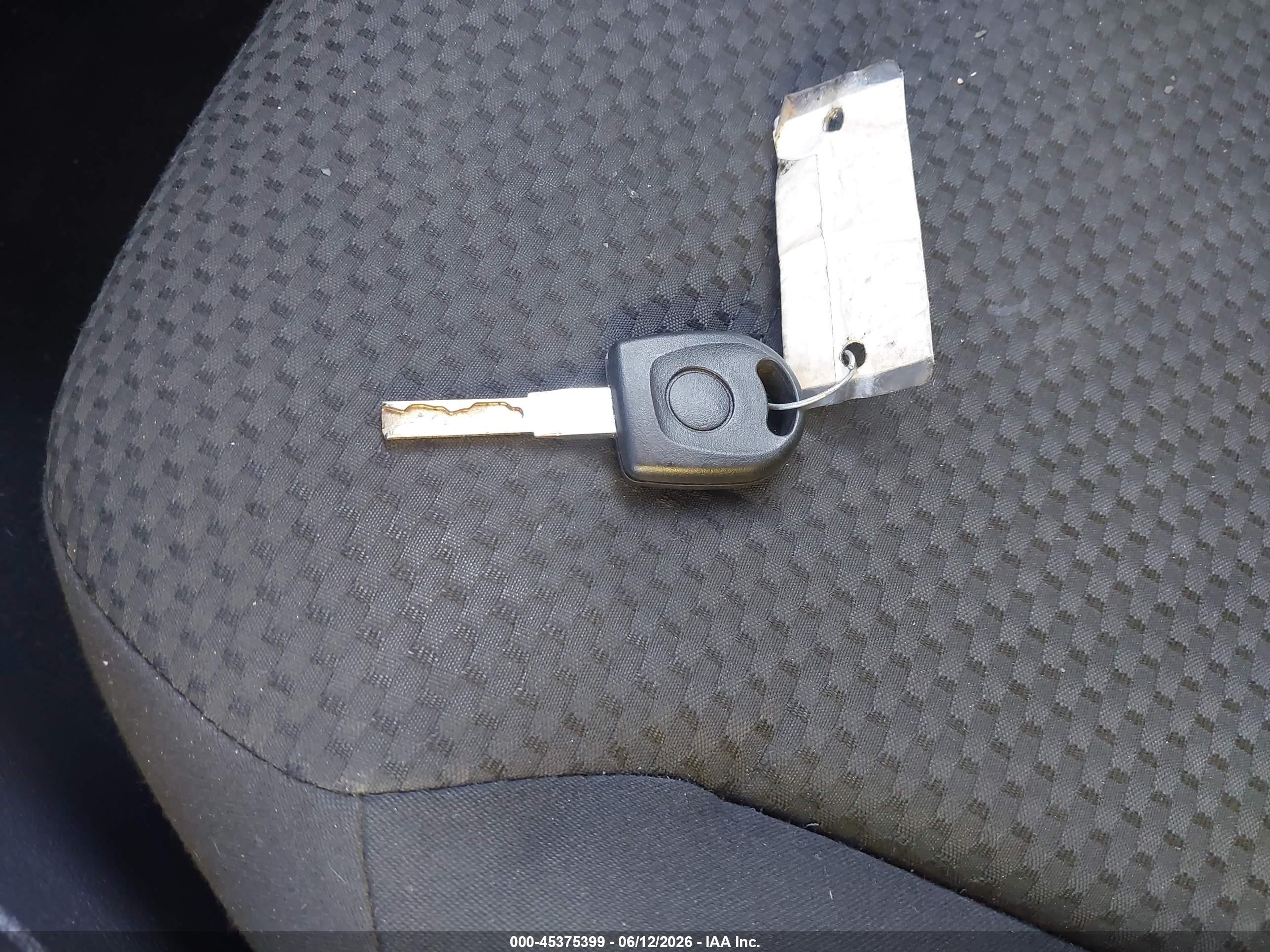2013 Volkswagen Jetta 2.0l S Серебряный vin: 3VW2K7AJ7DM308088