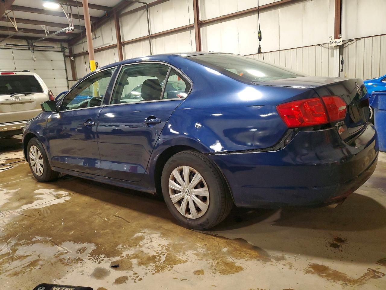 2013 Volkswagen Jetta Base Синий vin: 3VW2K7AJ7DM451235
