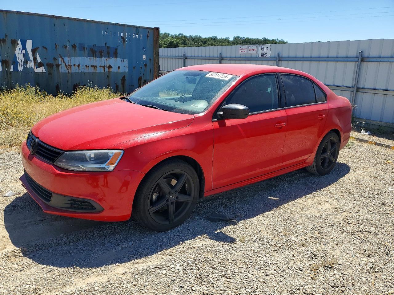 3VW2K7AJ7EM209692