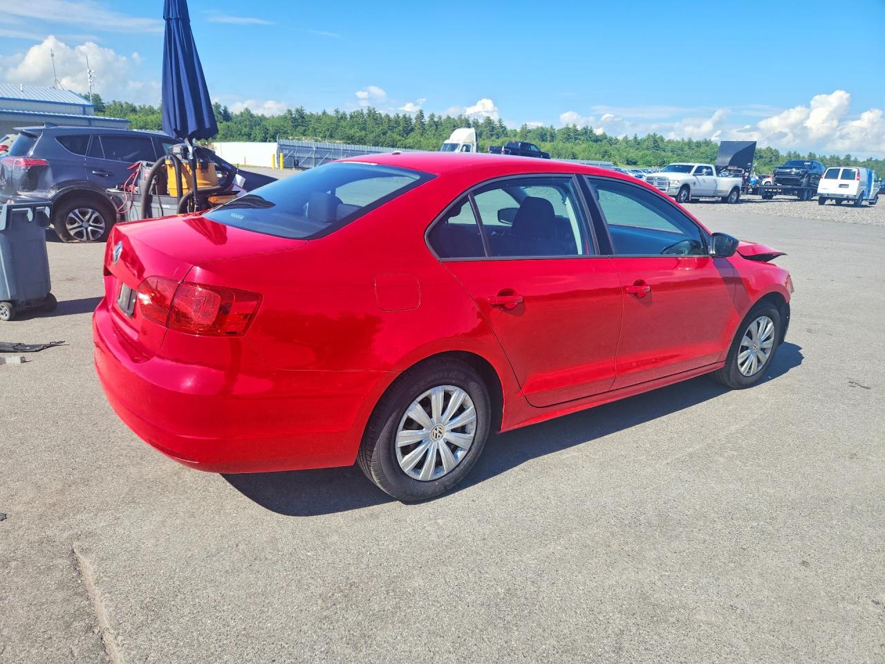 2014 Volkswagen Jetta Base Red vin: 3VW2K7AJ7EM253403