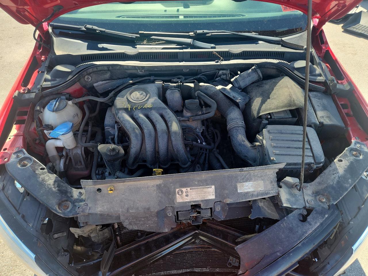 2014 Volkswagen Jetta Base Red vin: 3VW2K7AJ7EM253403