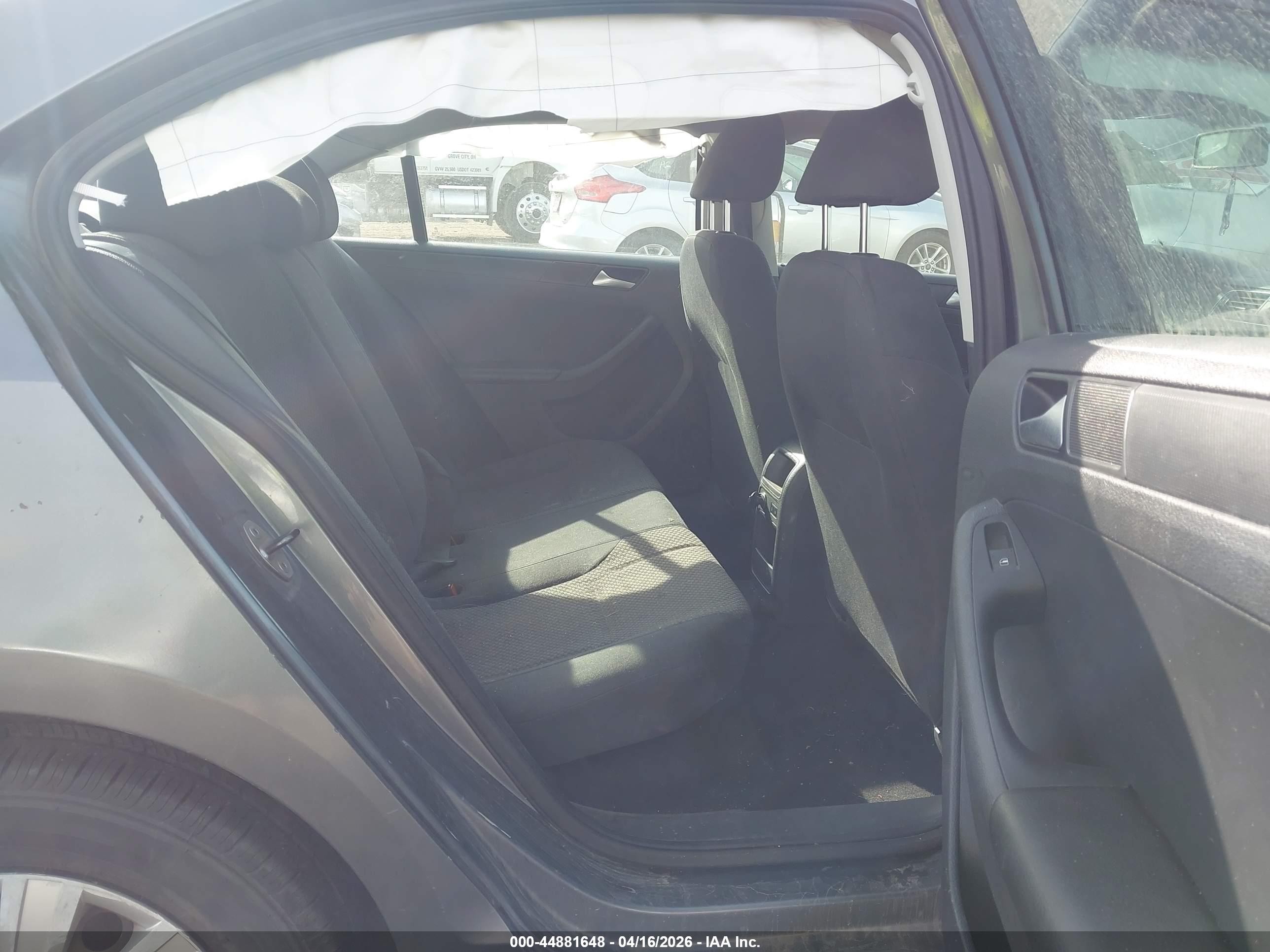 2014 Volkswagen Jetta 2.0l S Gray vin: 3VW2K7AJ7EM257029