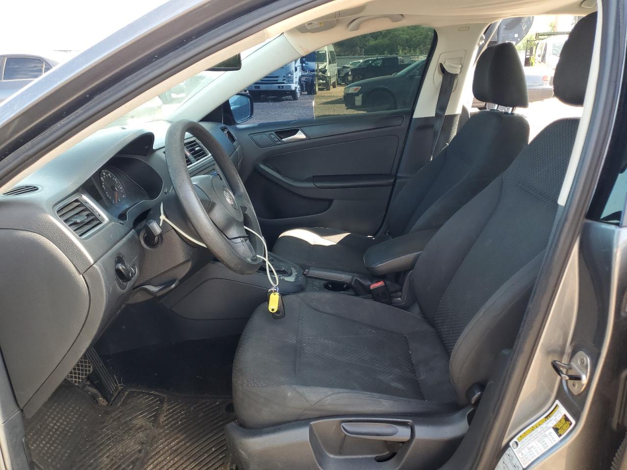 2014 Volkswagen Jetta Серебряный vin: 3VW2K7AJ7EM323854