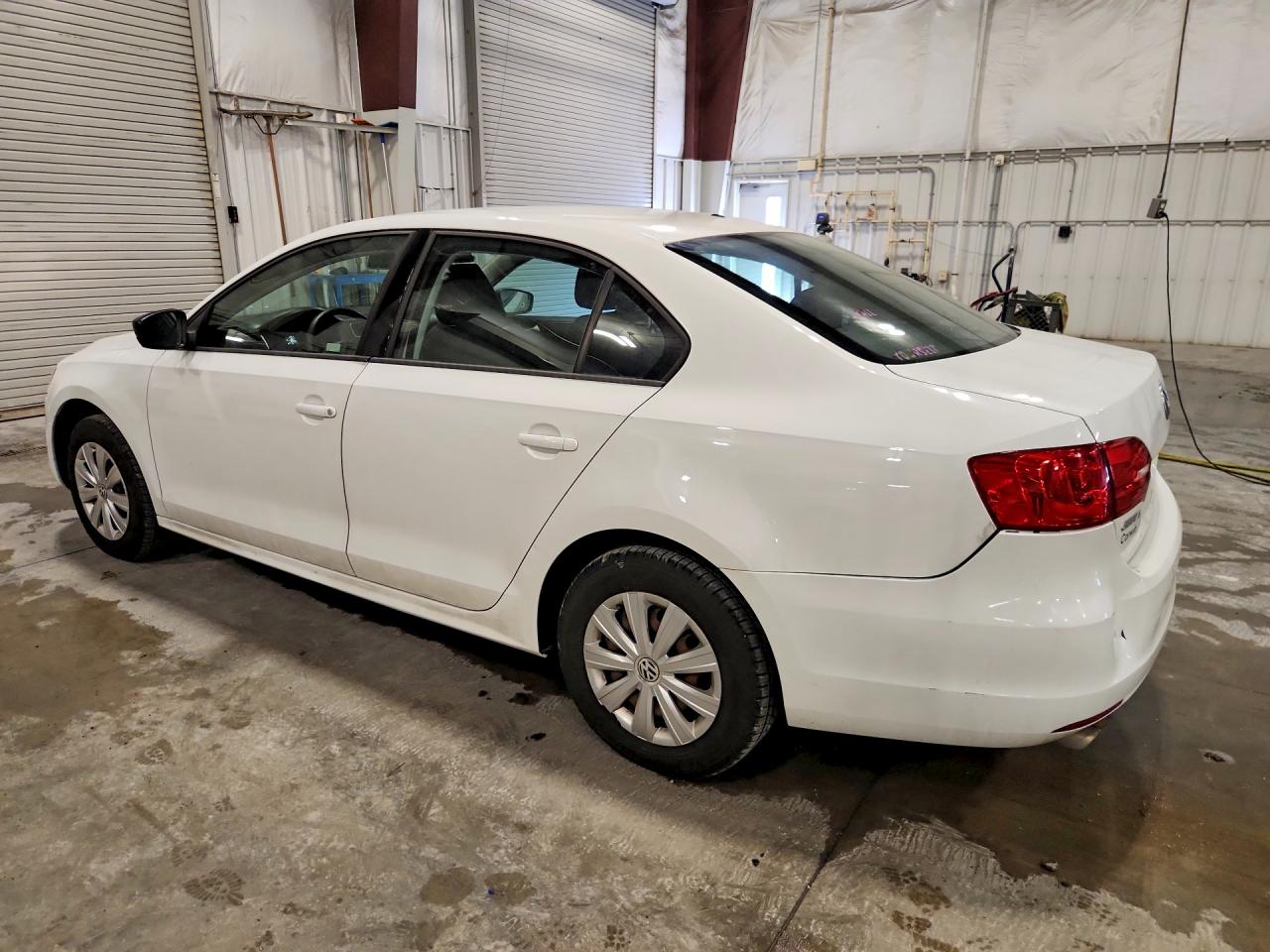 2014 Volkswagen Jetta Base White vin: 3VW2K7AJ7EM333817