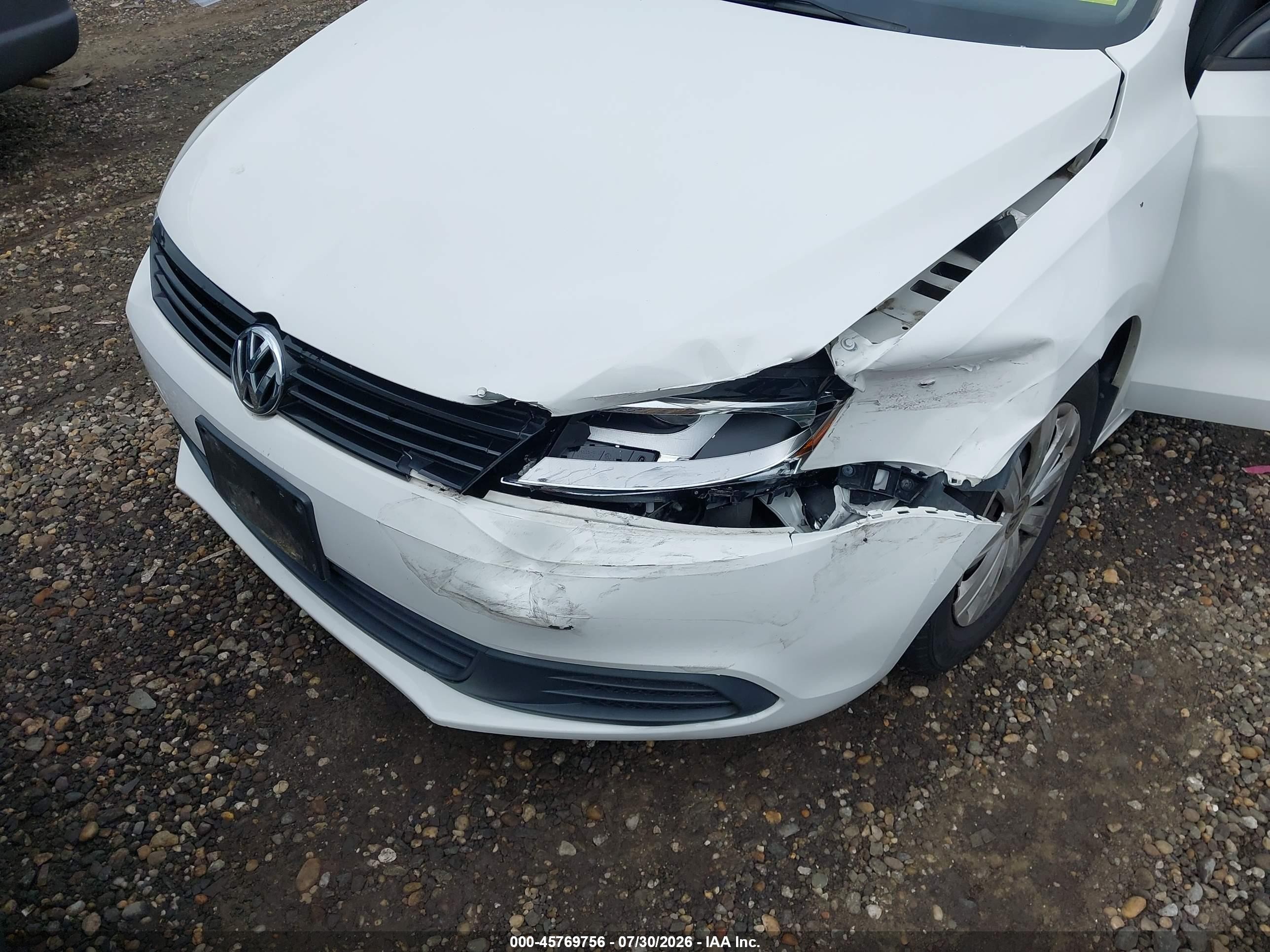 2014 Volkswagen Jetta 2.0l S White vin: 3VW2K7AJ7EM352707