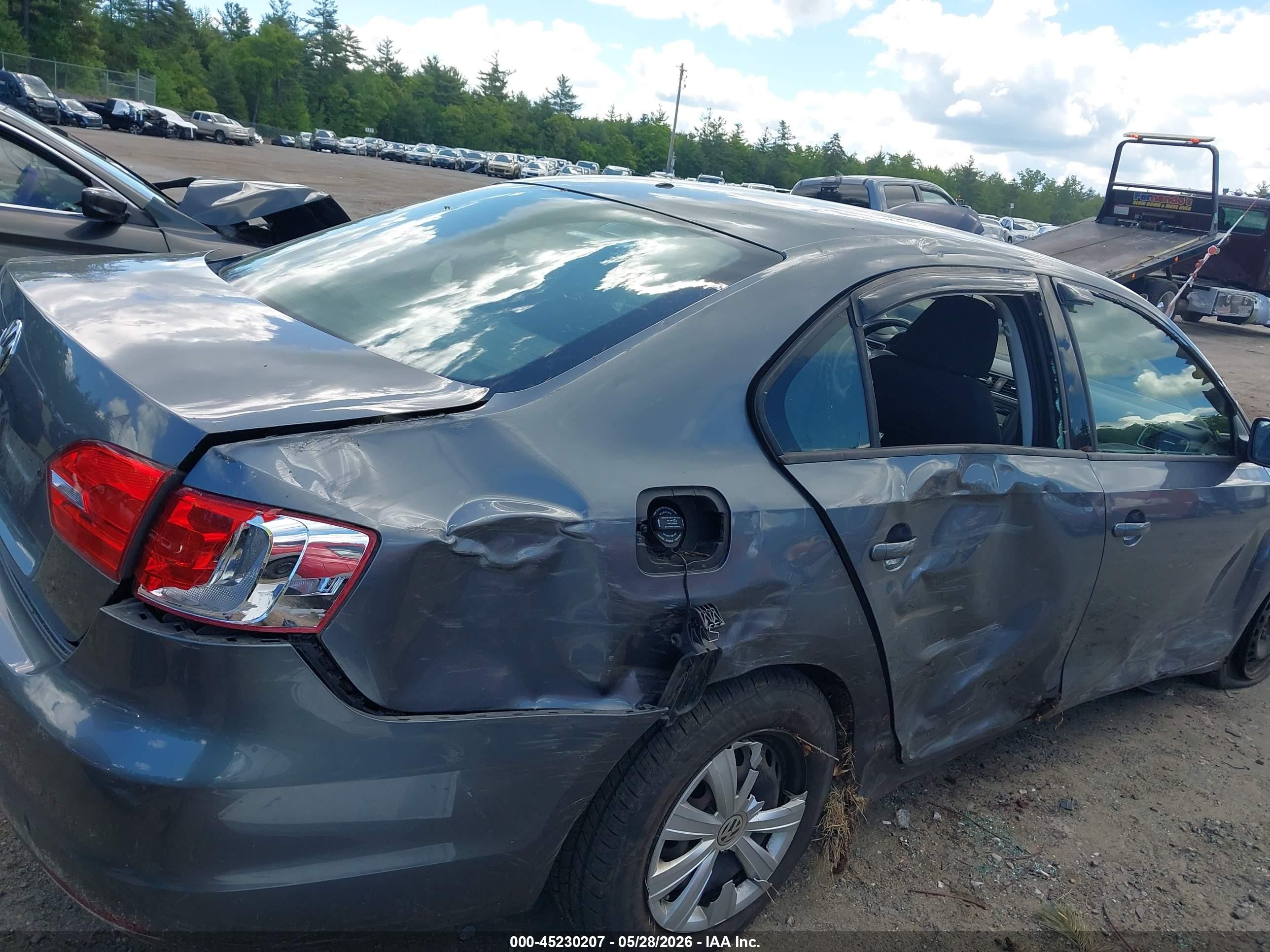 2014 Volkswagen Jetta 2.0l S Gray vin: 3VW2K7AJ7EM366008
