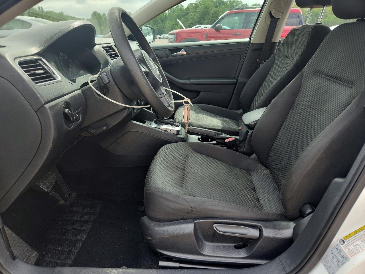 2014 Volkswagen Jetta Base Белый vin: 3VW2K7AJ7EM409116