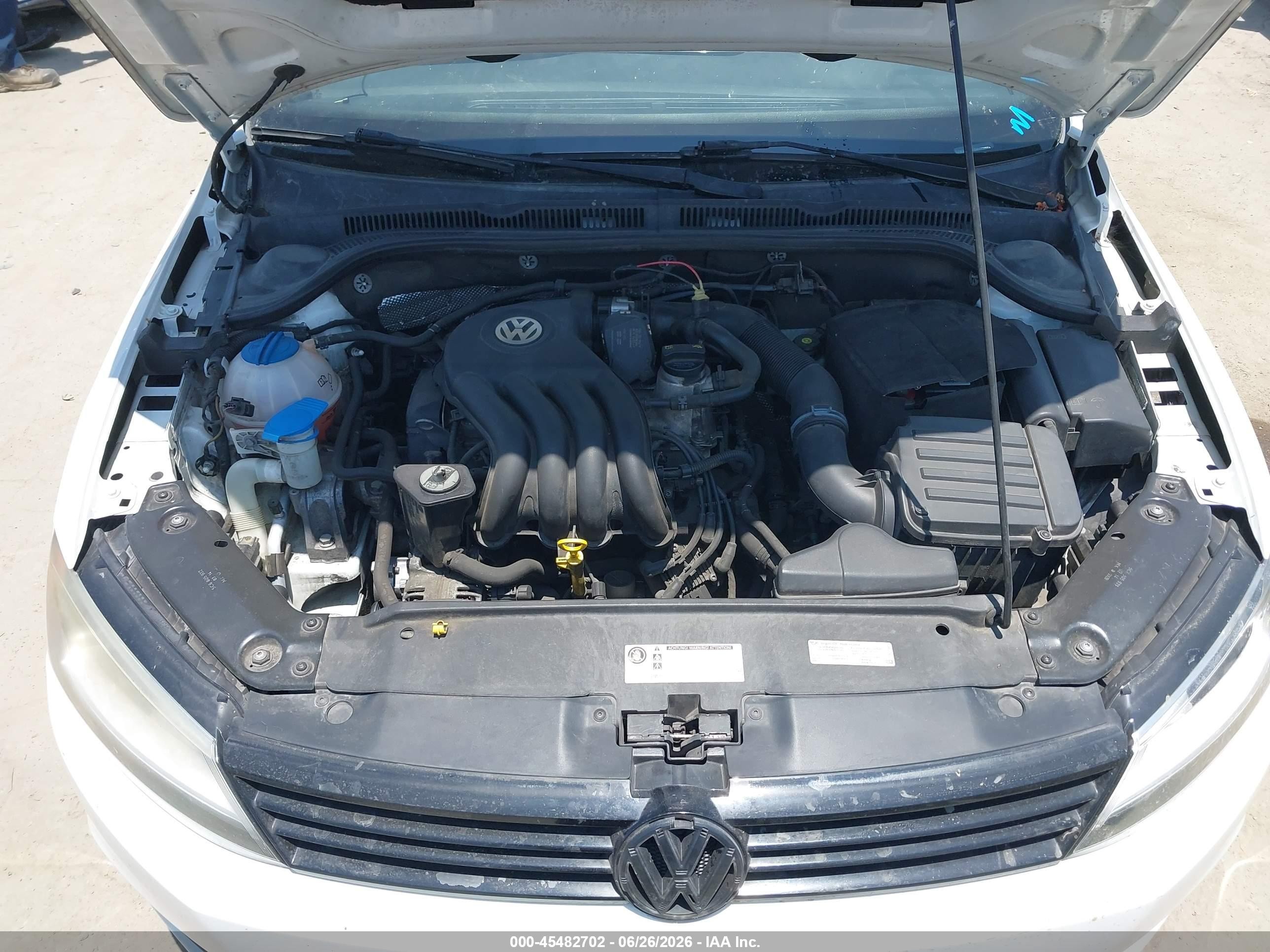 2014 Volkswagen Jetta 2.0l S White vin: 3VW2K7AJ7EM409603