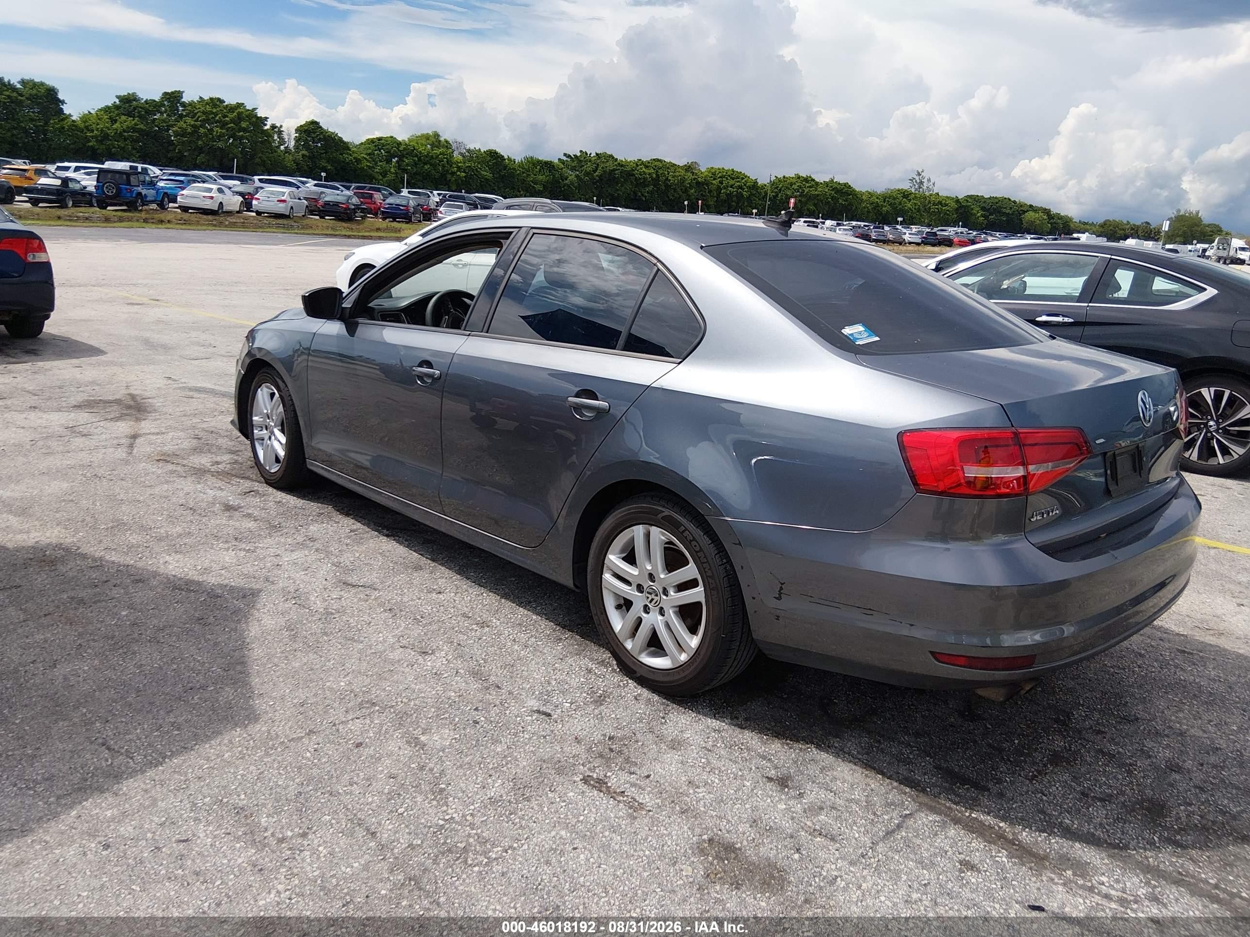 2015 Volkswagen Jetta 2.0l S Gray vin: 3VW2K7AJ7FM211377