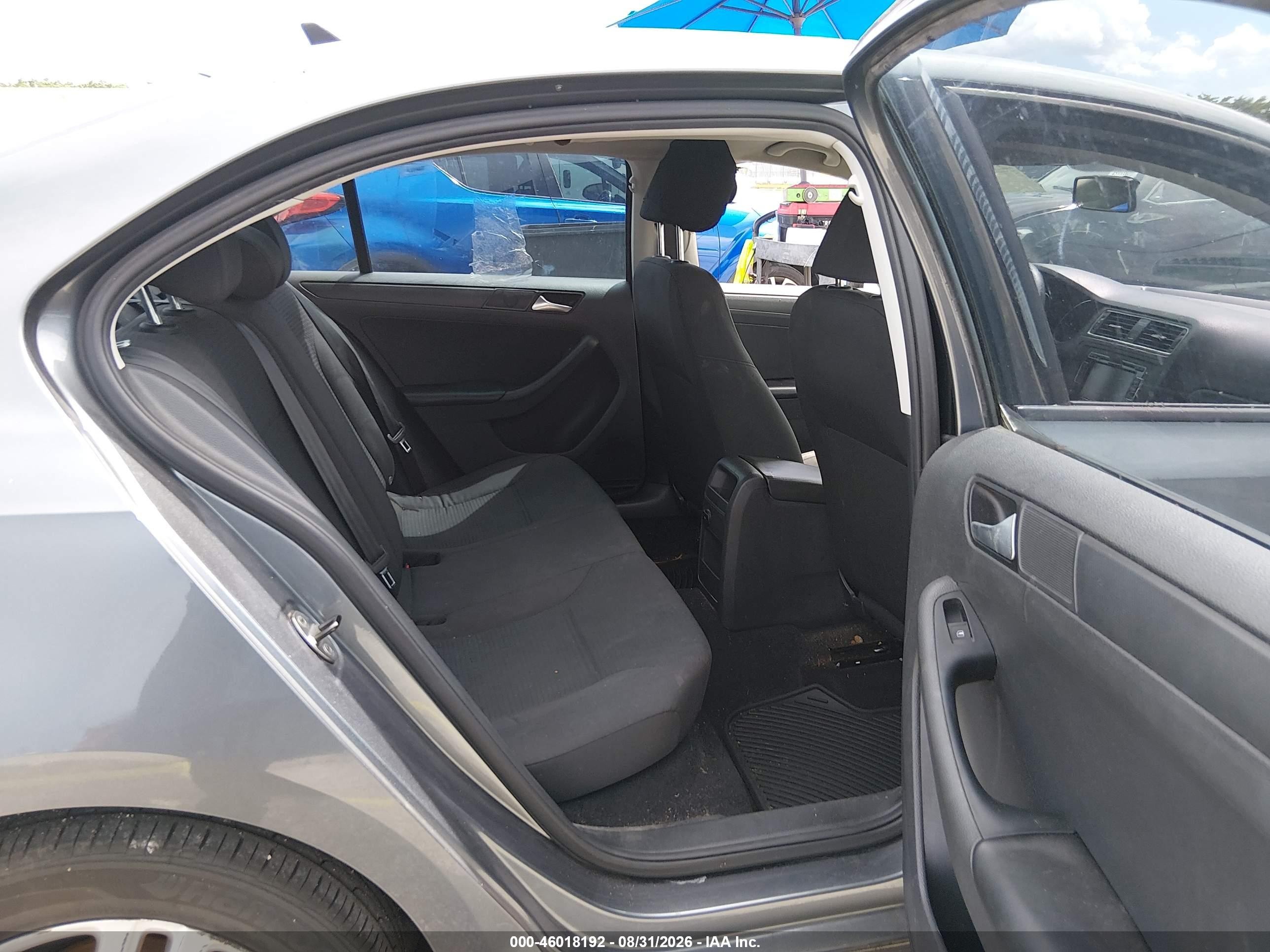 2015 Volkswagen Jetta 2.0l S Gray vin: 3VW2K7AJ7FM211377