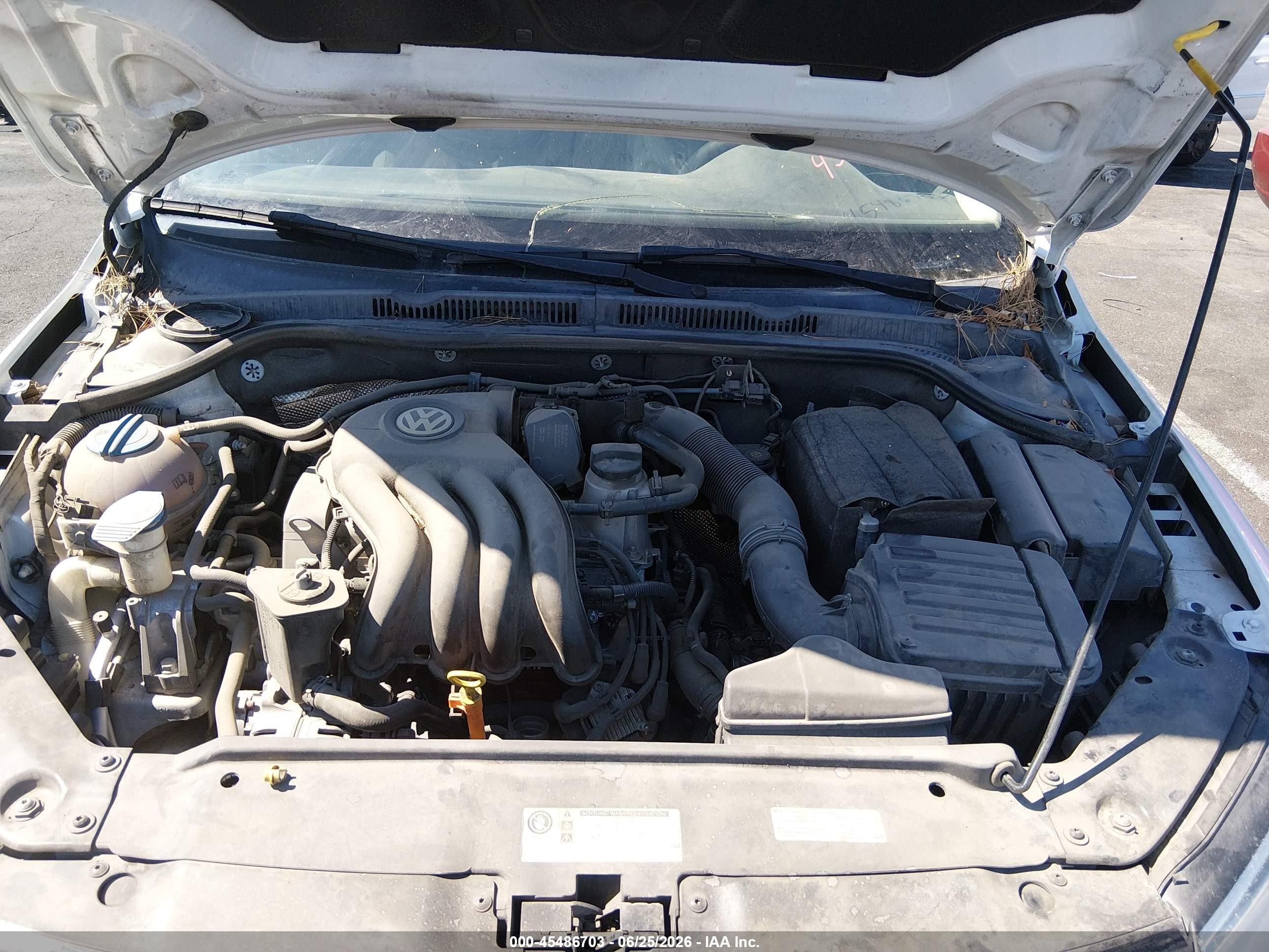 2015 Volkswagen Jetta 2.0l S White vin: 3VW2K7AJ7FM224632