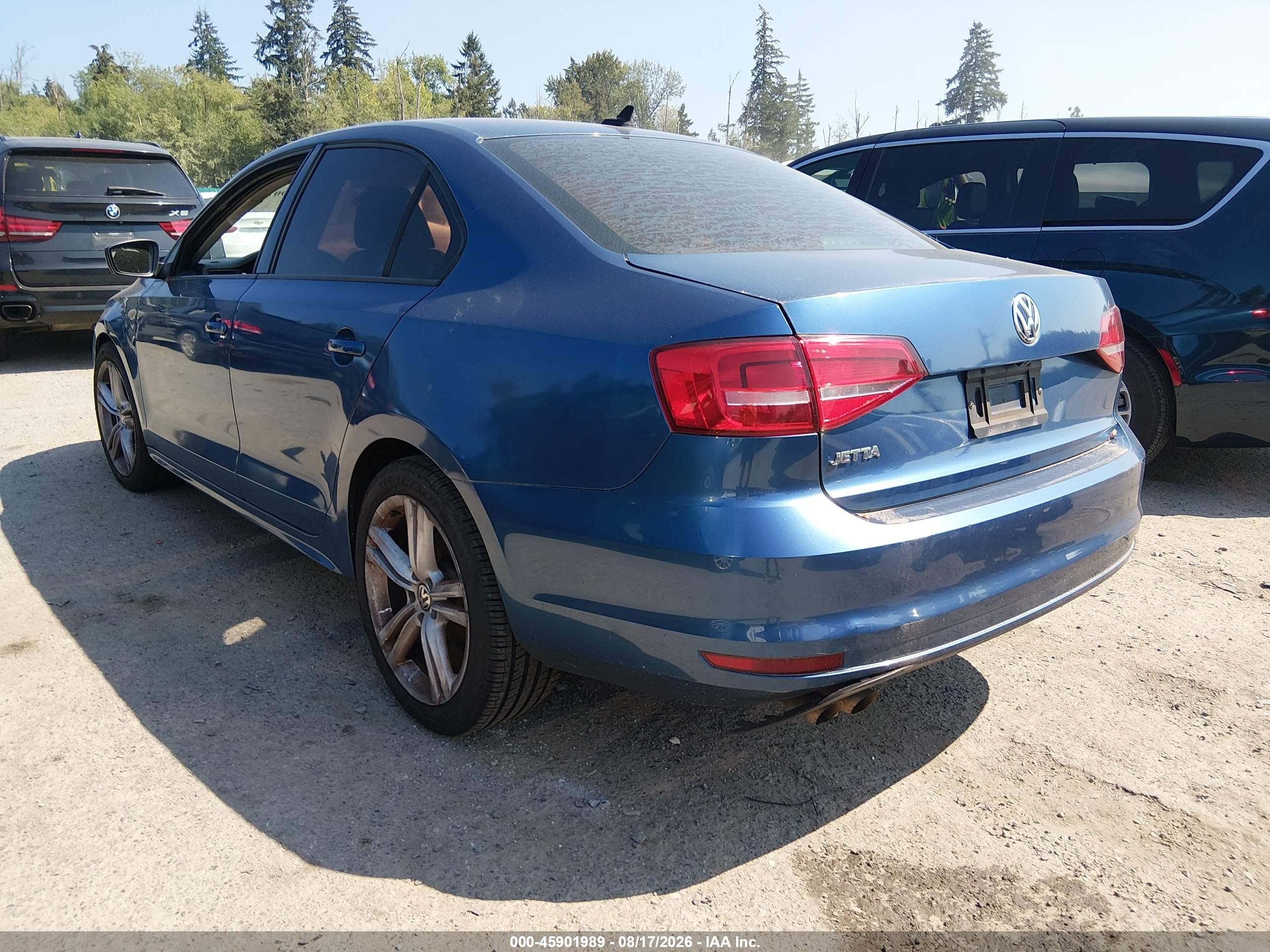 2015 Volkswagen Jetta 2.0l S Blue vin: 3VW2K7AJ7FM249188