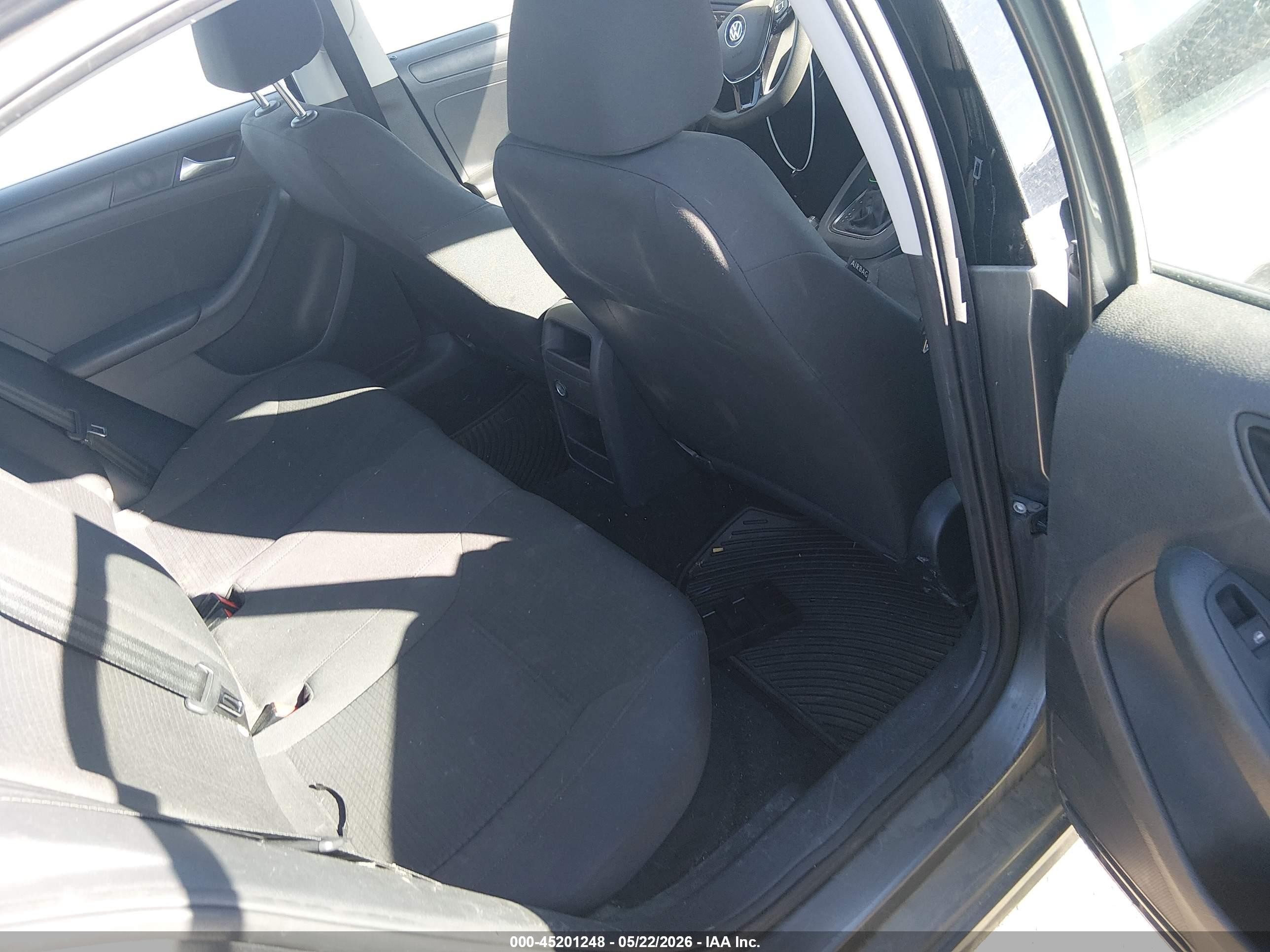 2015 Volkswagen Jetta 2.0l S Gray vin: 3VW2K7AJ7FM294602
