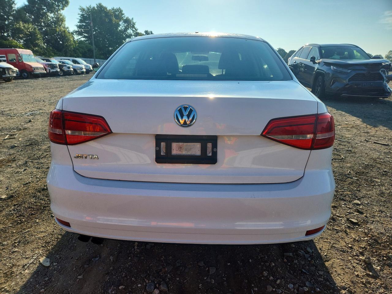 2015 Volkswagen Jetta Base/s White vin: 3VW2K7AJ7FM306294