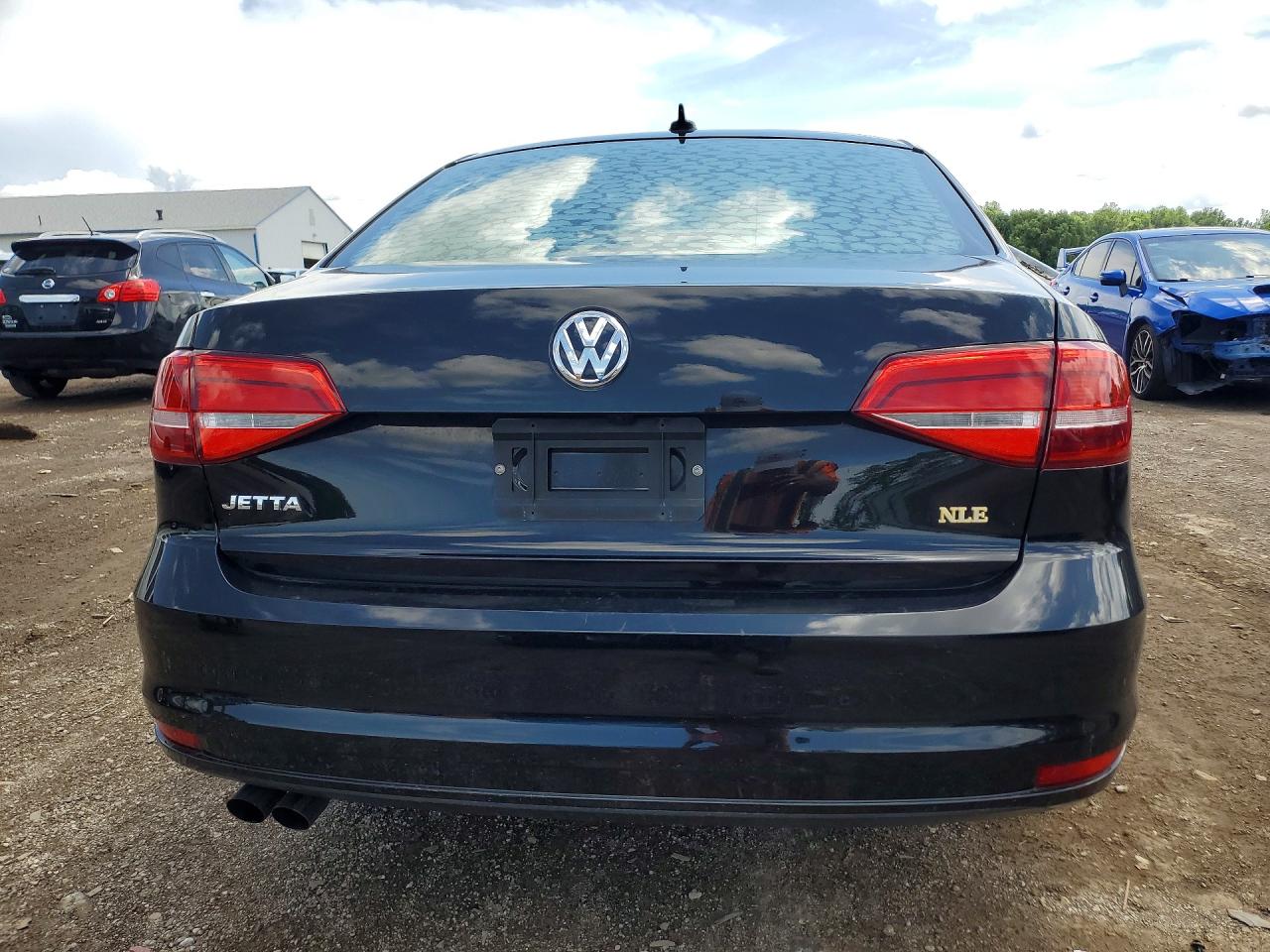 2015 Volkswagen Jetta Base Black vin: 3VW2K7AJ7FM322205
