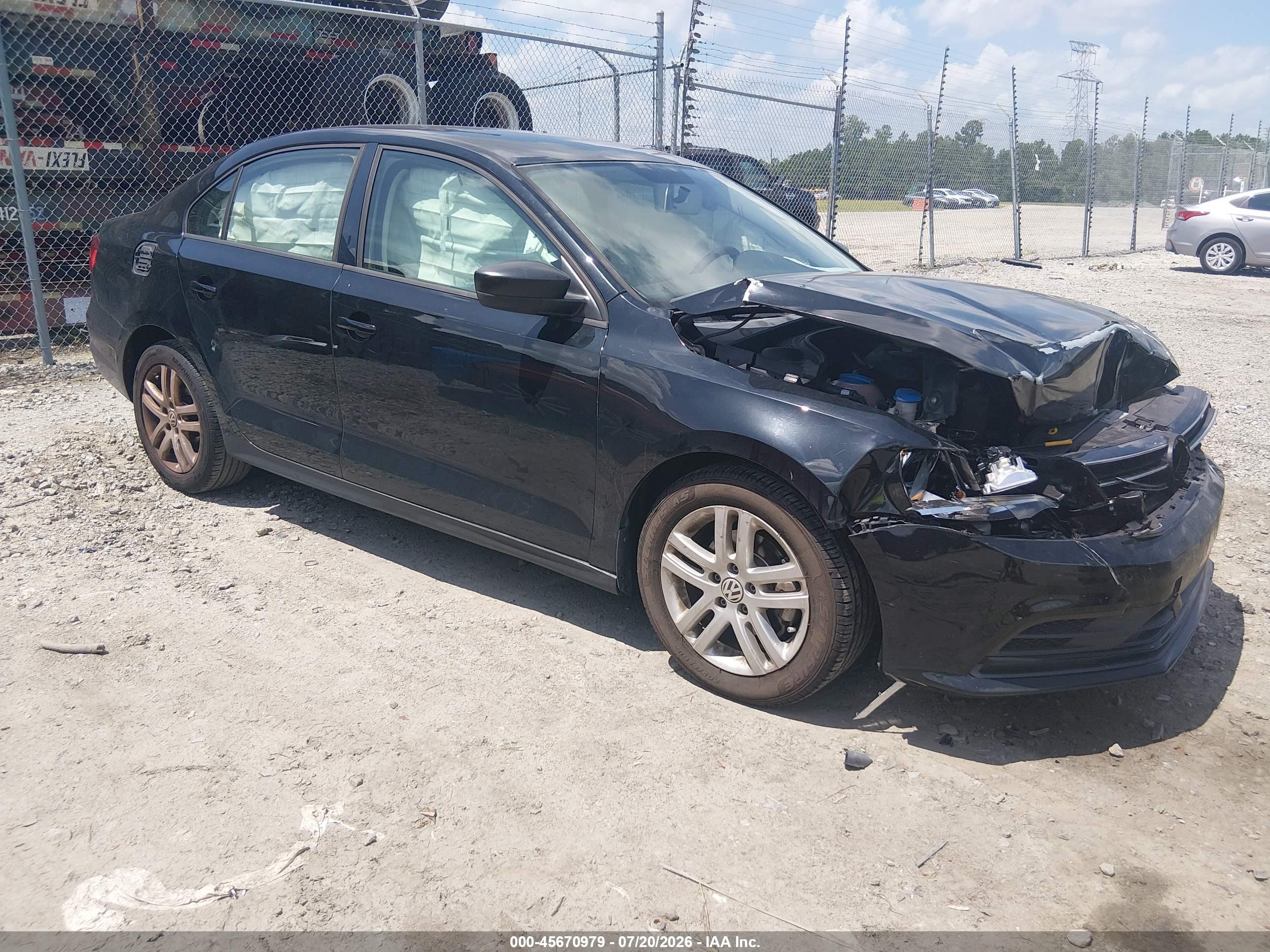 3VW2K7AJ7FM355351