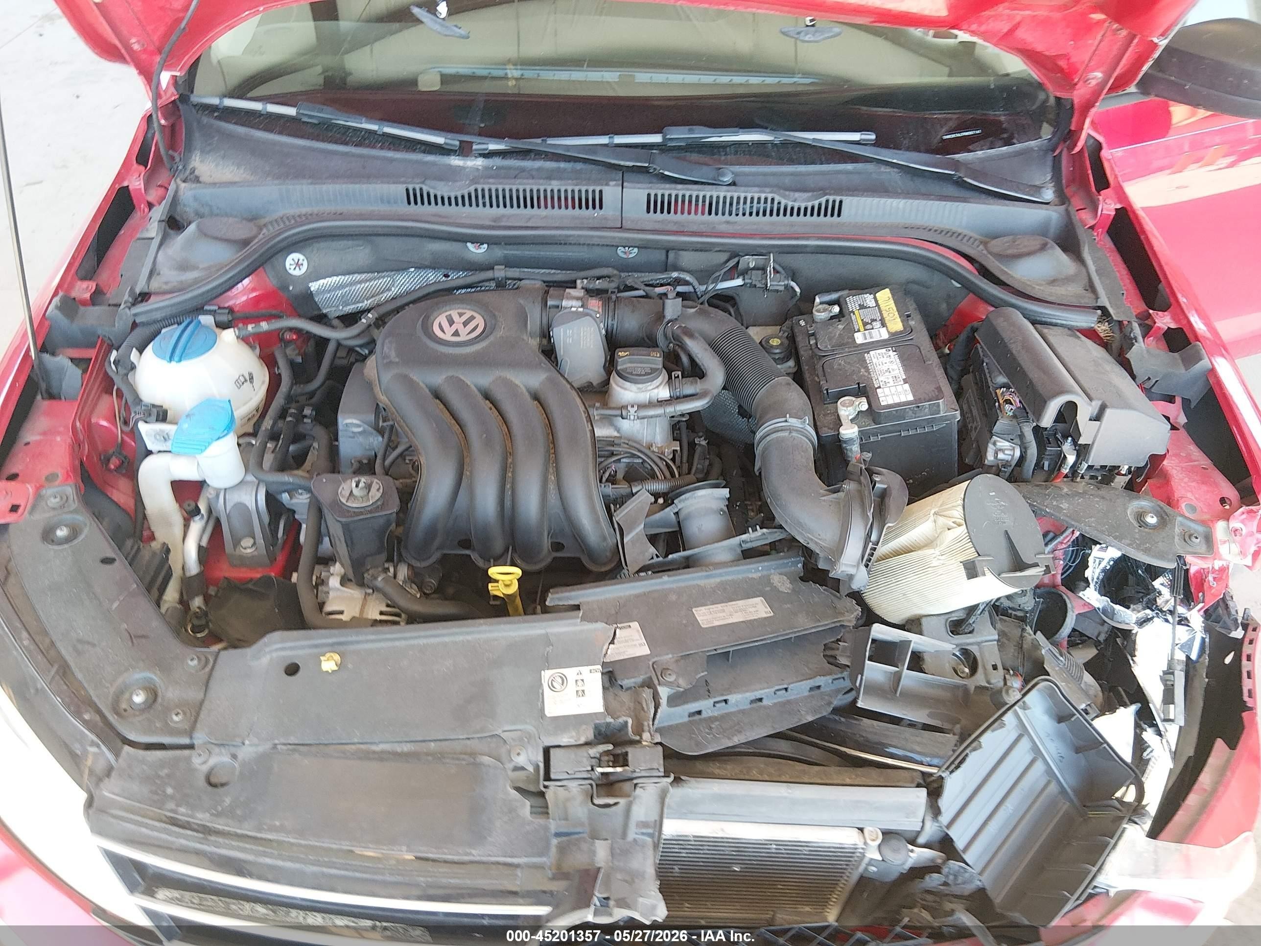 2015 Volkswagen Jetta 2.0l S Красный vin: 3VW2K7AJ7FM357147