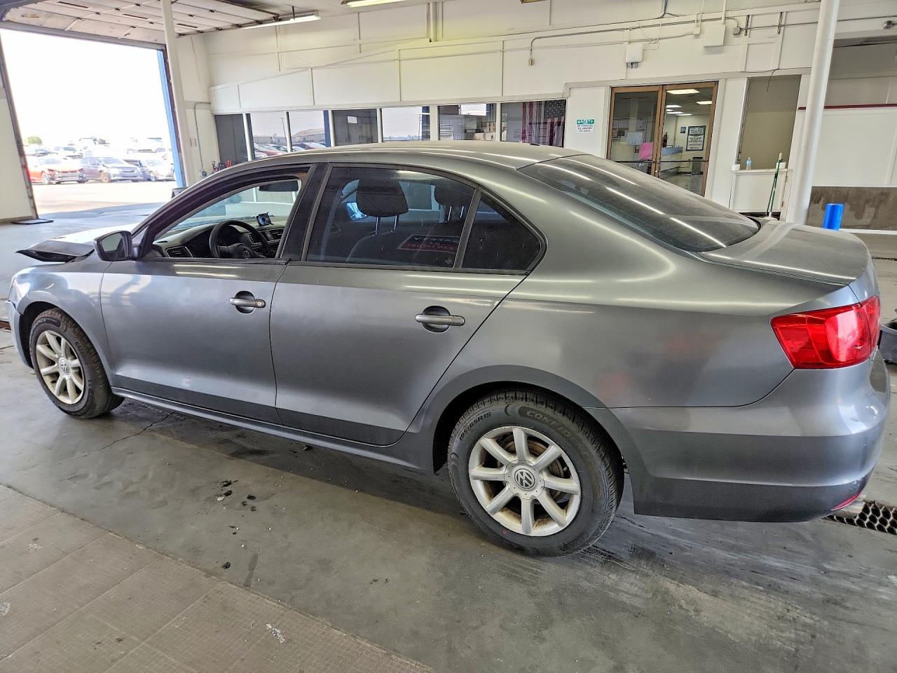 2011 Volkswagen Jetta Base Gray vin: 3VW2K7AJ8BM400565
