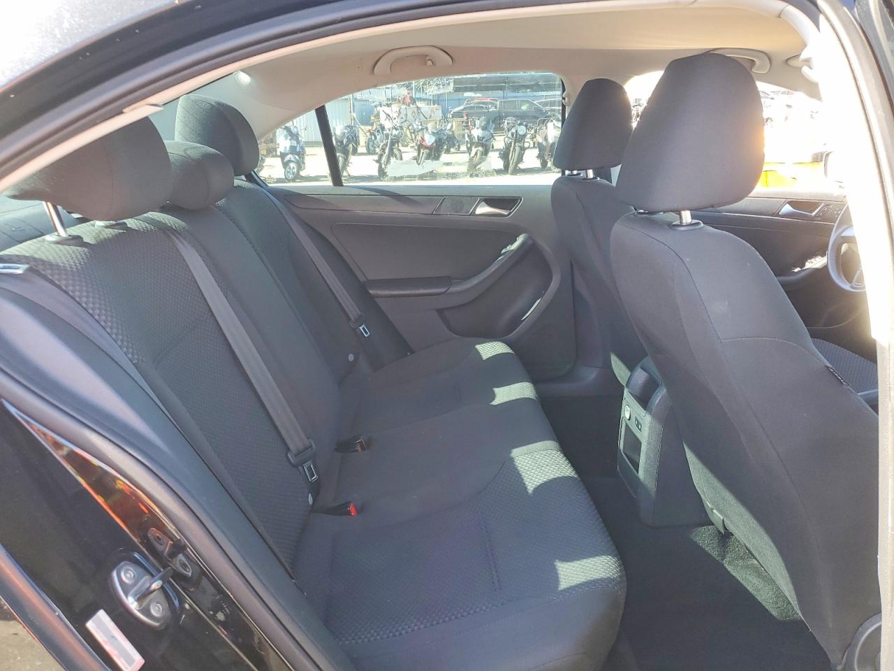 2013 Volkswagen Jetta Base Black vin: 3VW2K7AJ8DM268670