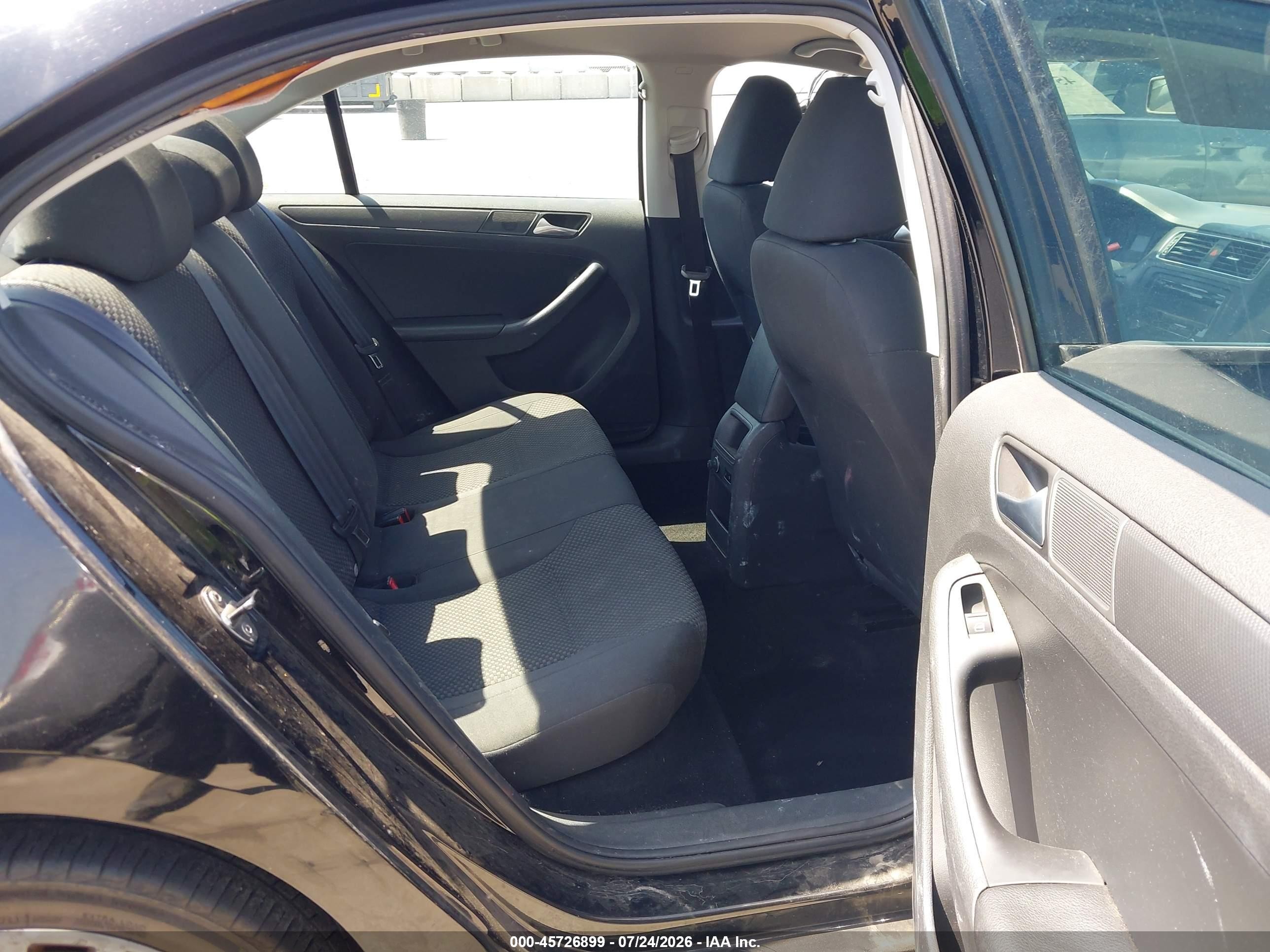 2013 Volkswagen Jetta 2.0l S Black vin: 3VW2K7AJ8DM300937