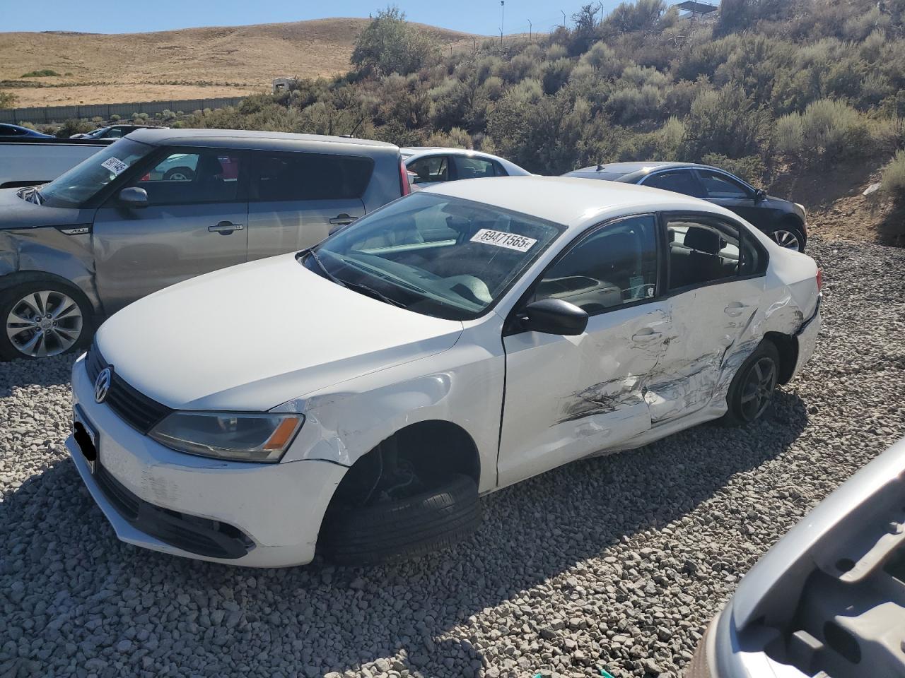 3VW2K7AJ8DM310223