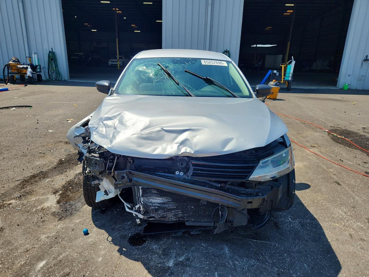 2014 Volkswagen Jetta Base Silver vin: 3VW2K7AJ8EM234584