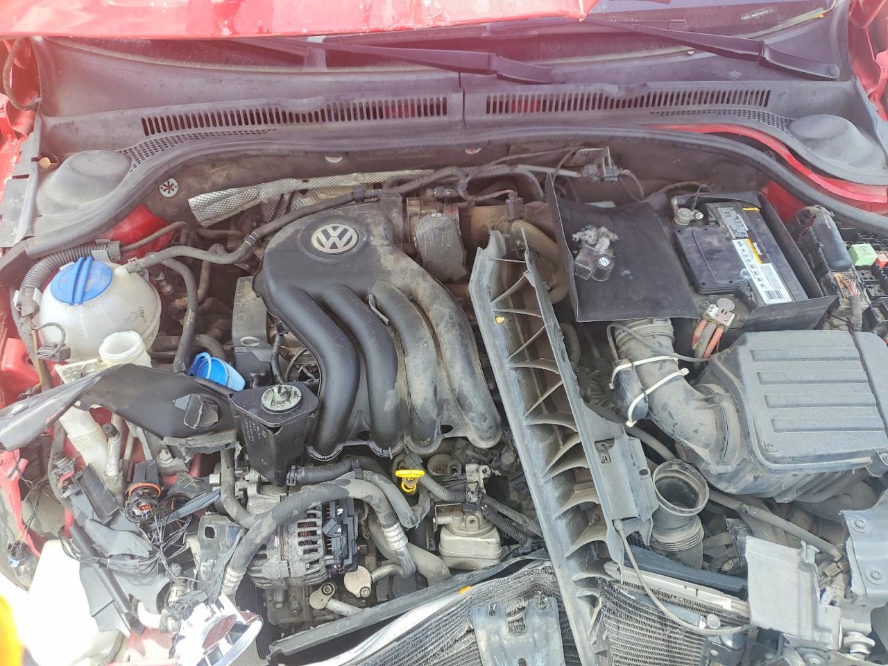 2014 Volkswagen Jetta Base Red vin: 3VW2K7AJ8EM250512