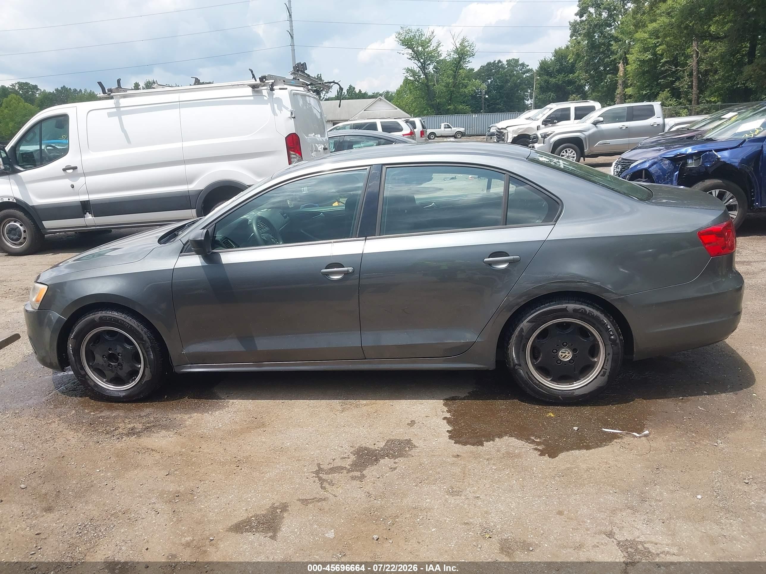 2014 Volkswagen Jetta 2.0l S Gray vin: 3VW2K7AJ8EM290573