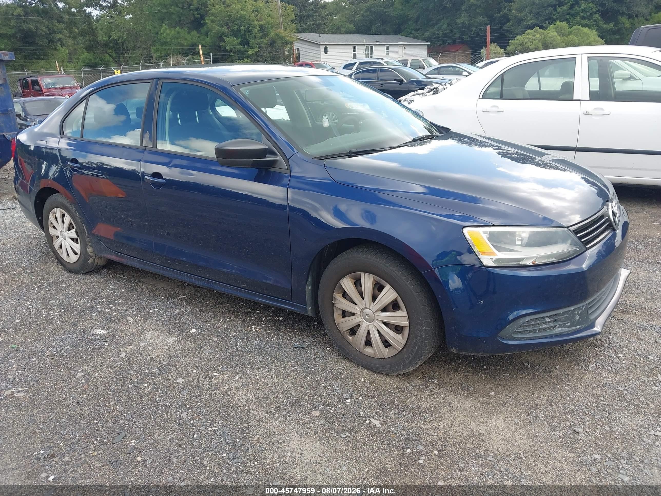 3VW2K7AJ8EM304228