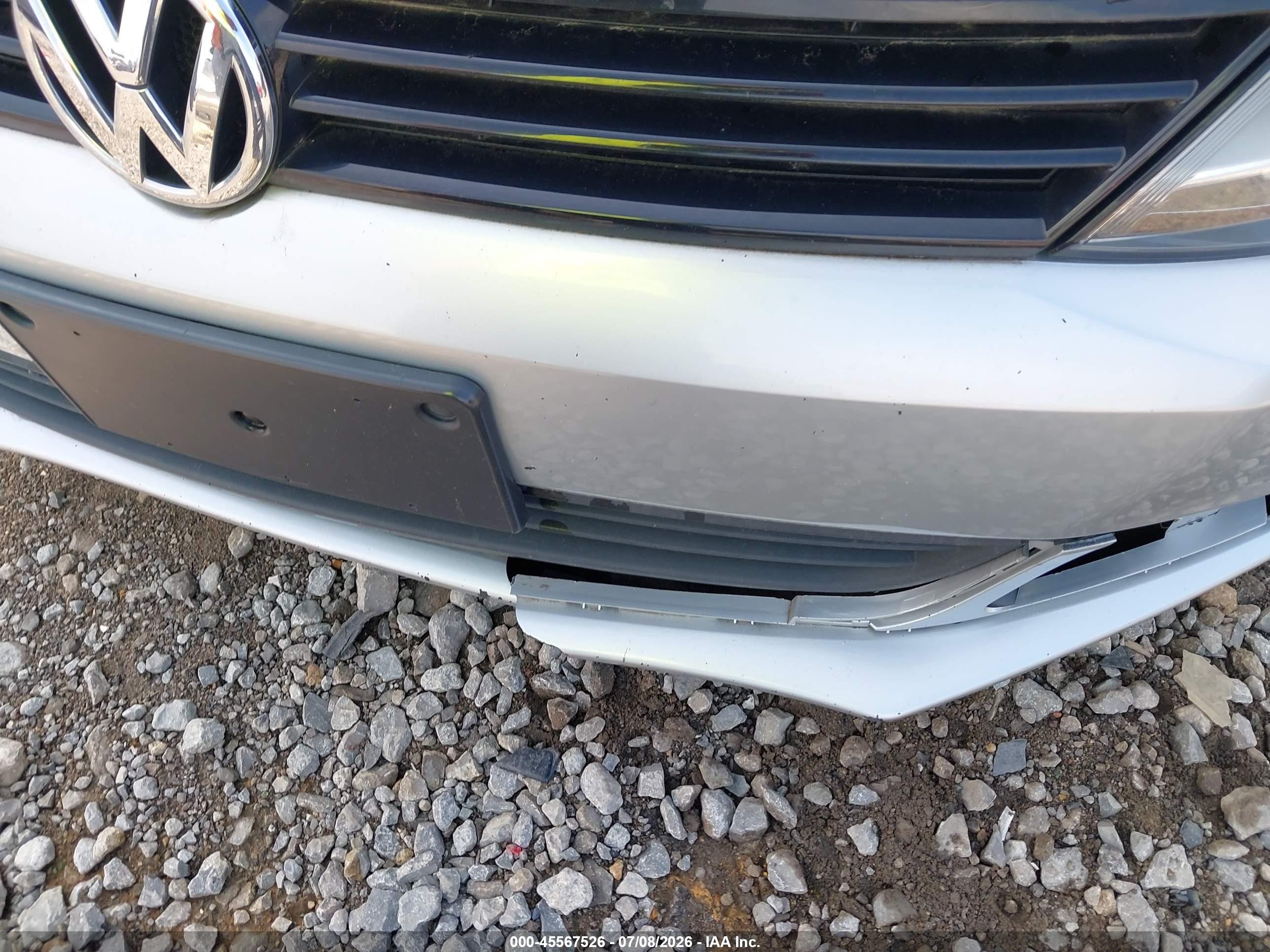 2014 Volkswagen Jetta 2.0l S Silver vin: 3VW2K7AJ8EM327802