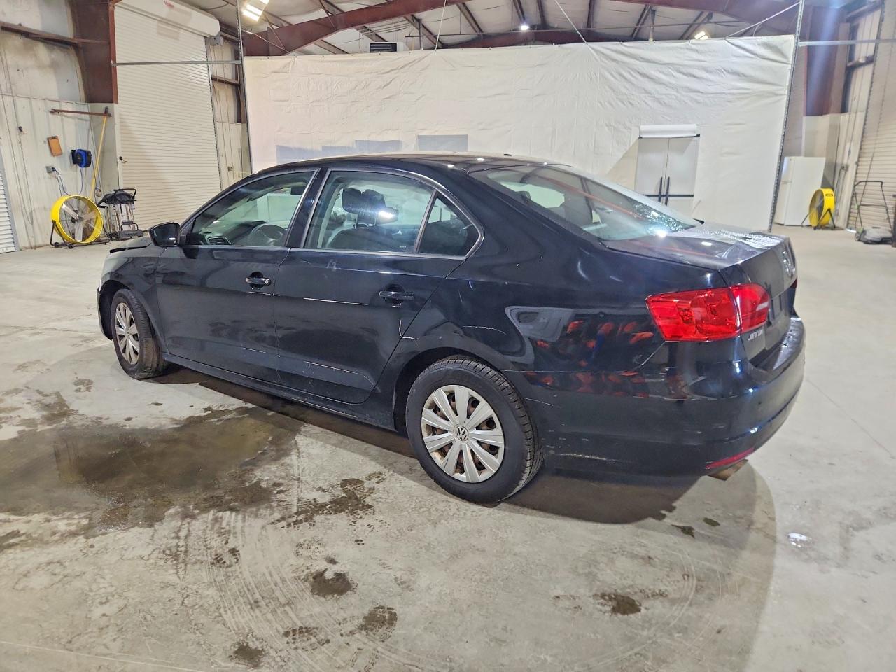 2014 Volkswagen Jetta Base Черный vin: 3VW2K7AJ8EM397896