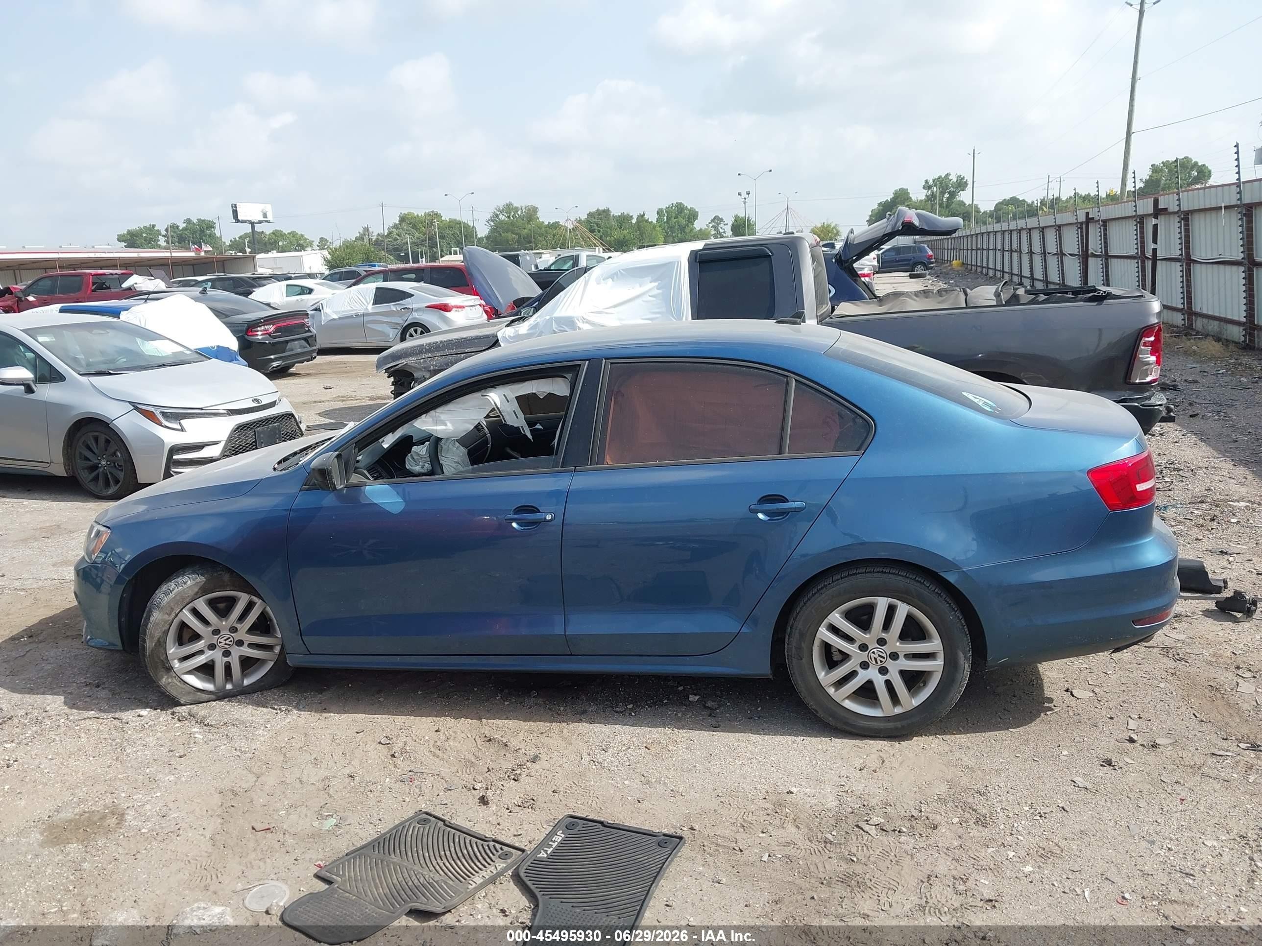 2015 Volkswagen Jetta 2.0l S Black vin: 3VW2K7AJ8FM256151