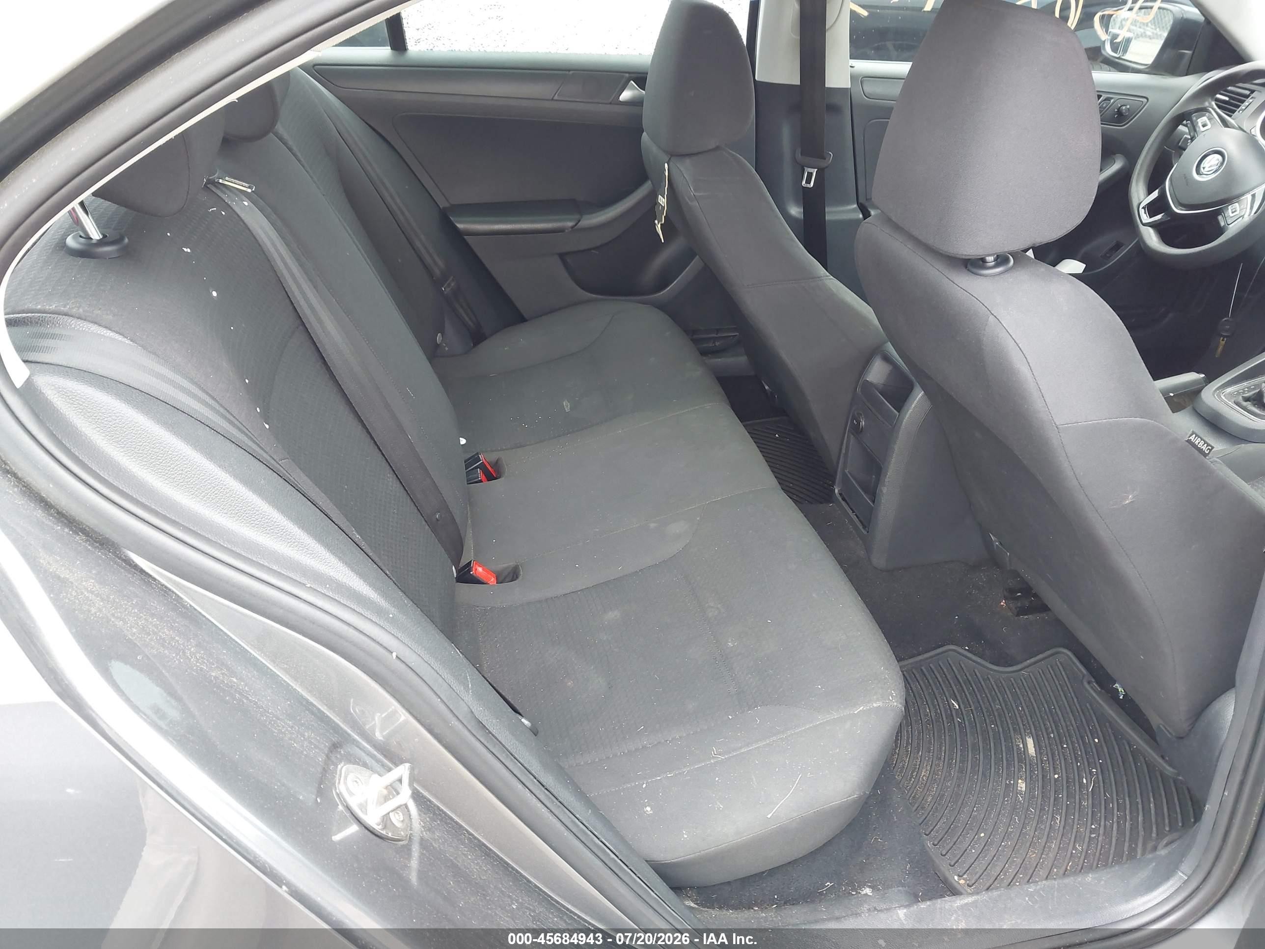 2015 Volkswagen Jetta 2.0l S Gray vin: 3VW2K7AJ8FM285522