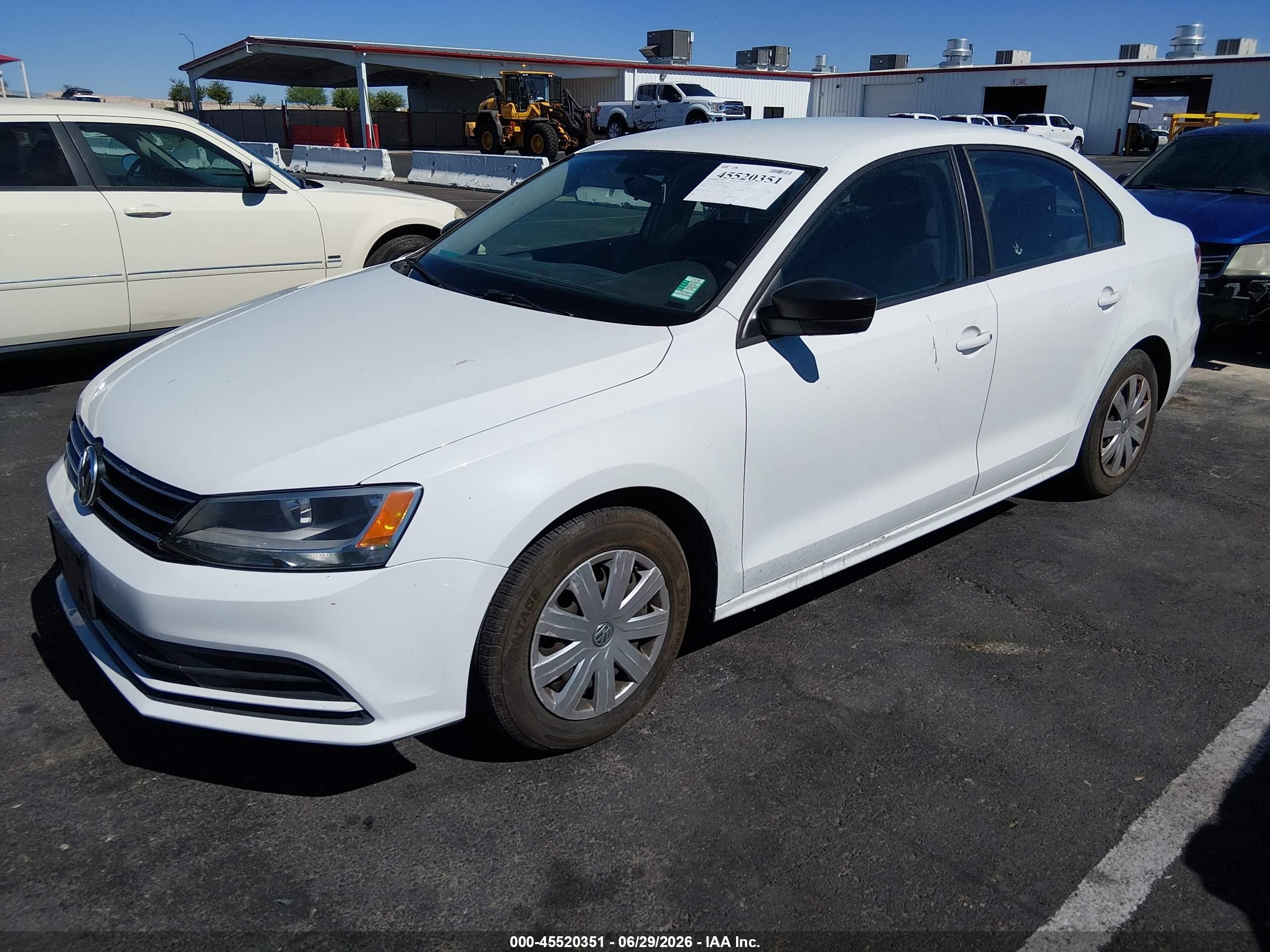 2015 Volkswagen Jetta 2.0l S White vin: 3VW2K7AJ8FM285942