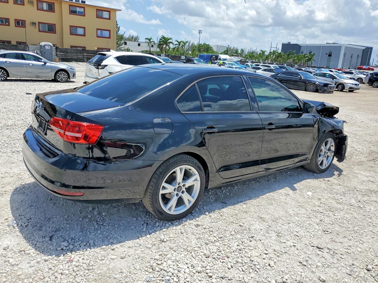 2015 Volkswagen Jetta Base Black vin: 3VW2K7AJ8FM317773