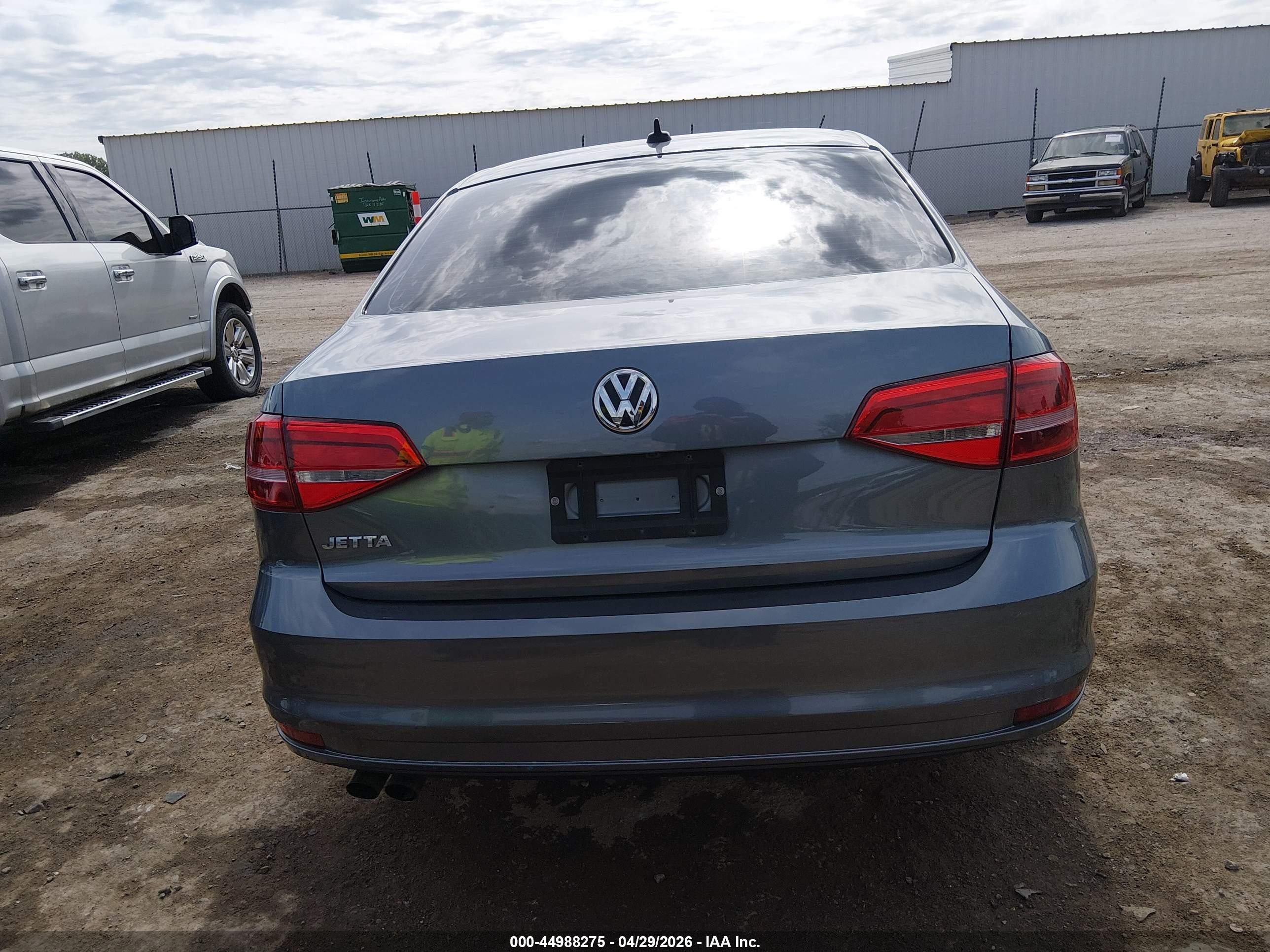 2015 Volkswagen Jetta 2.0l S Серый vin: 3VW2K7AJ8FM324030