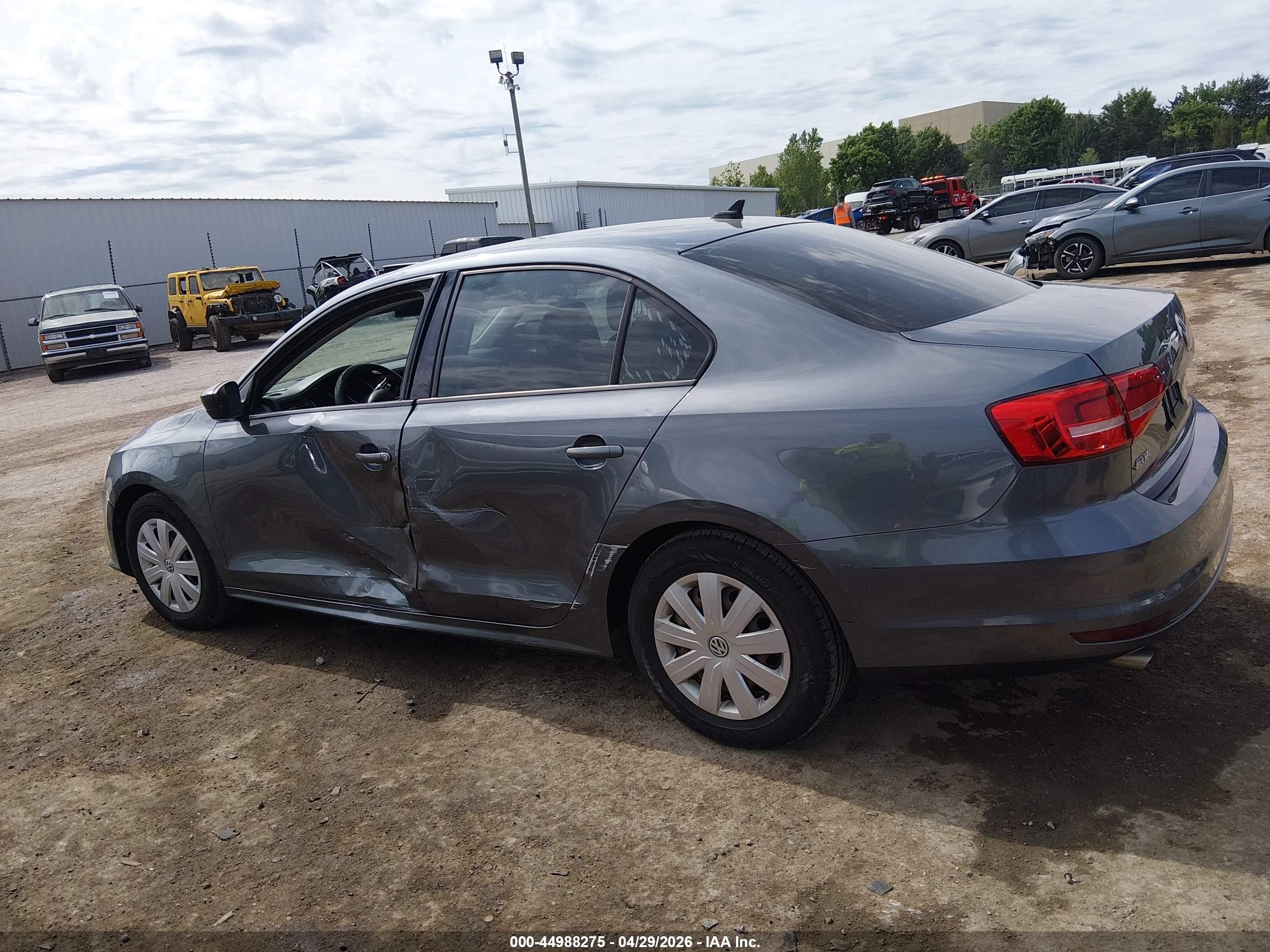 2015 Volkswagen Jetta 2.0l S Серый vin: 3VW2K7AJ8FM324030