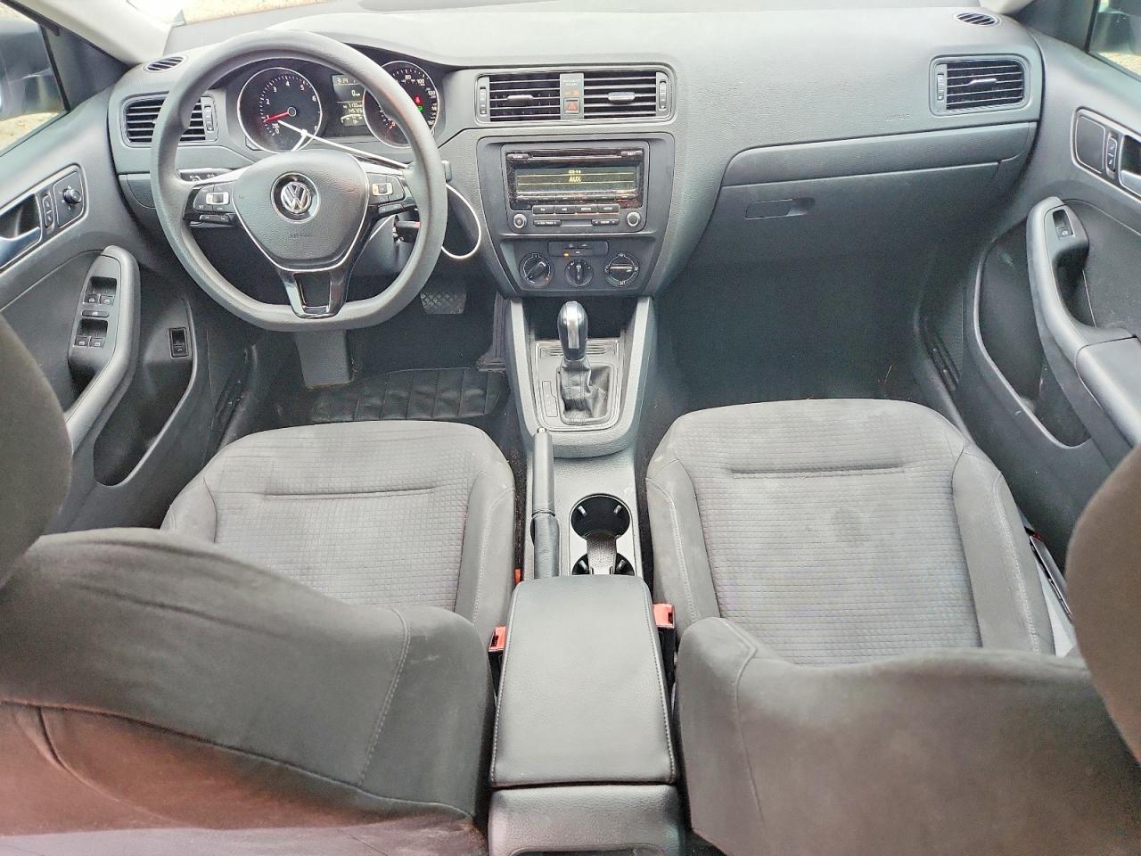 2015 Volkswagen Jetta Base Белый vin: 3VW2K7AJ8FM347419