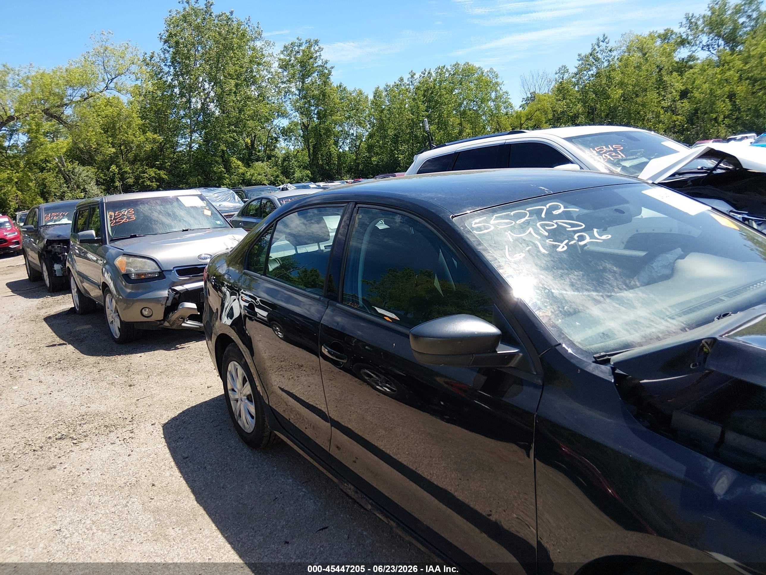 2011 Volkswagen Jetta 2.0l S Black vin: 3VW2K7AJ9BM332504