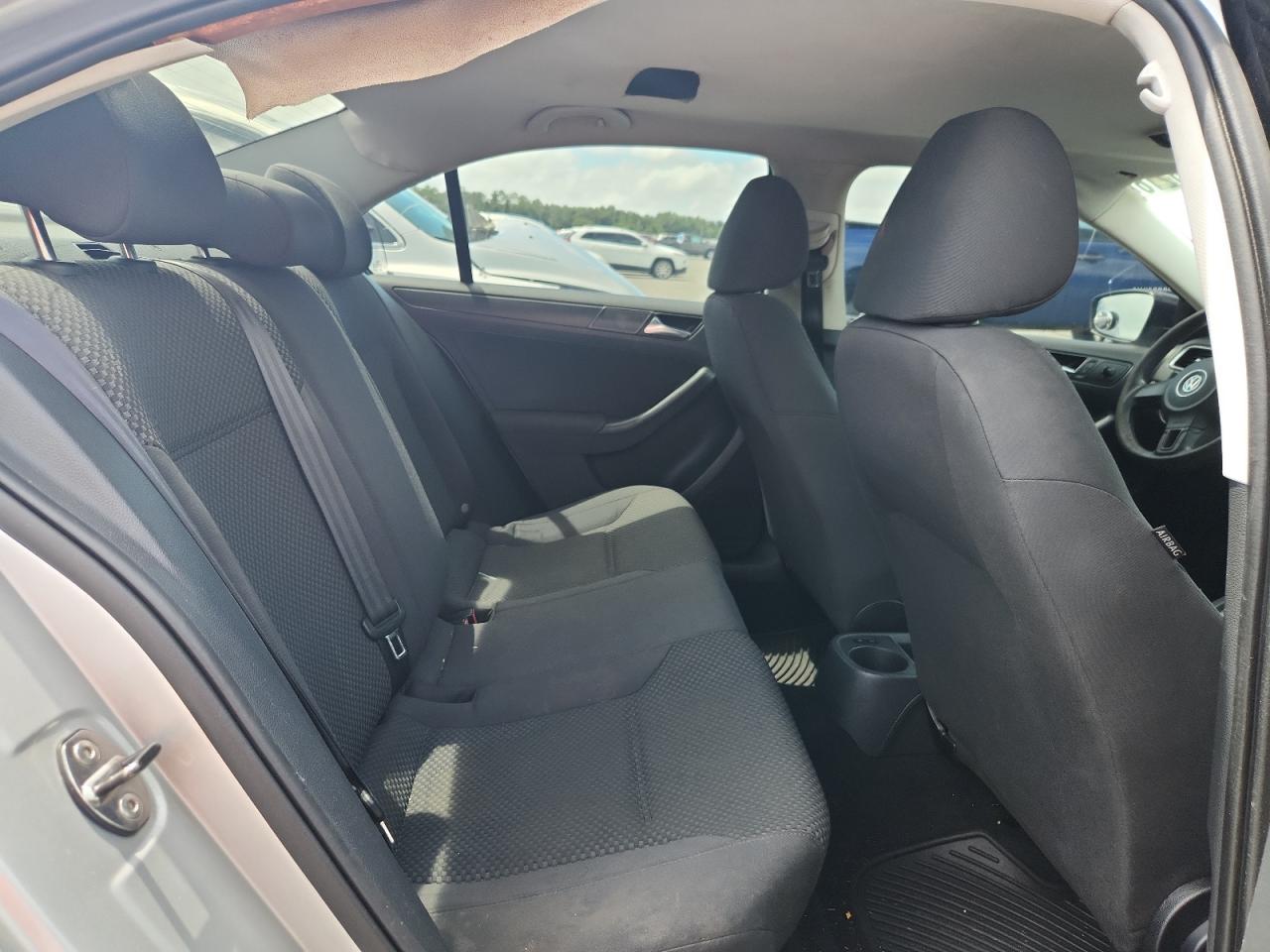 2011 Volkswagen Jetta Base Серый vin: 3VW2K7AJ9BM356530