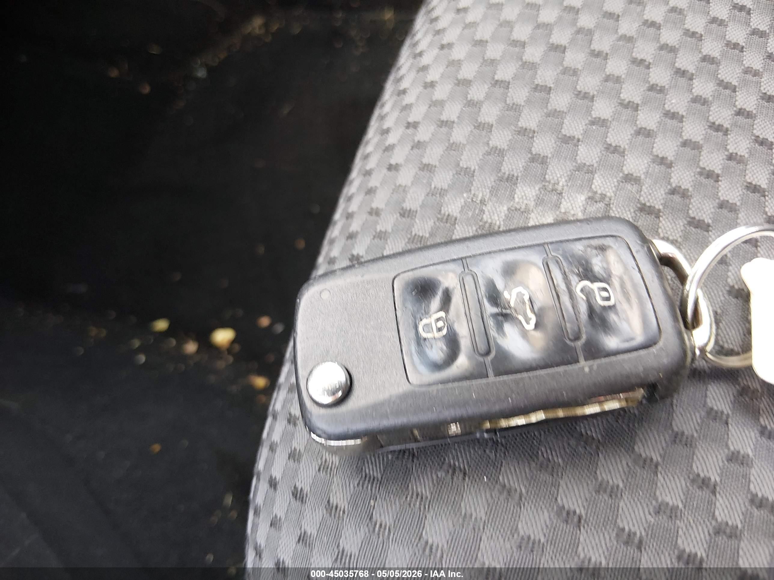 2011 Volkswagen Jetta 2.0l S Gray vin: 3VW2K7AJ9BM374350