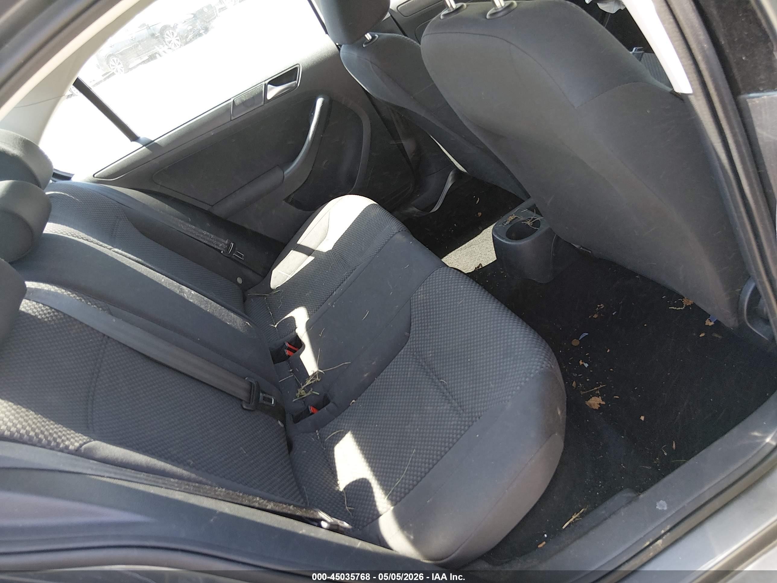 2011 Volkswagen Jetta 2.0l S Gray vin: 3VW2K7AJ9BM374350