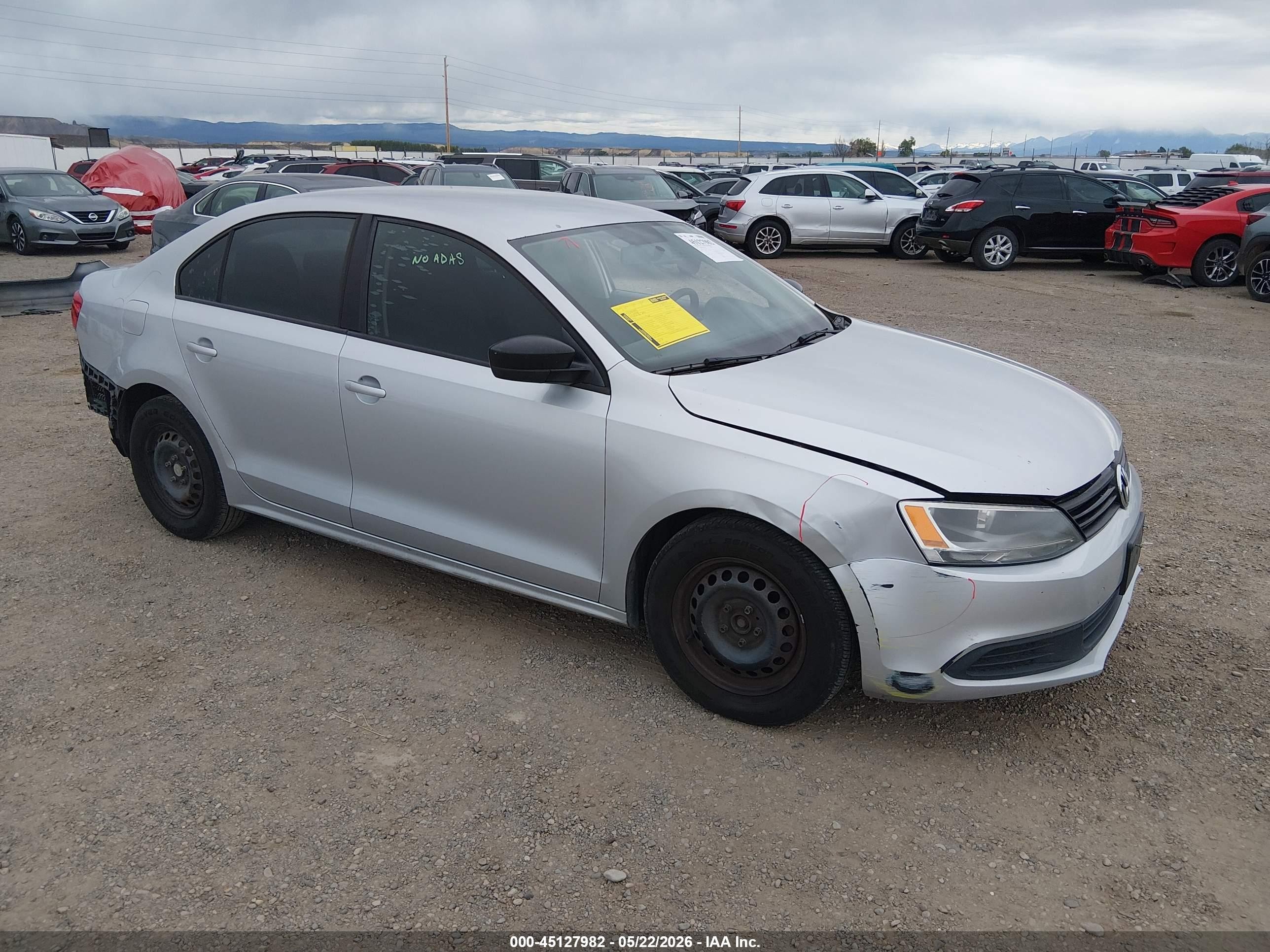3VW2K7AJ9CM308995