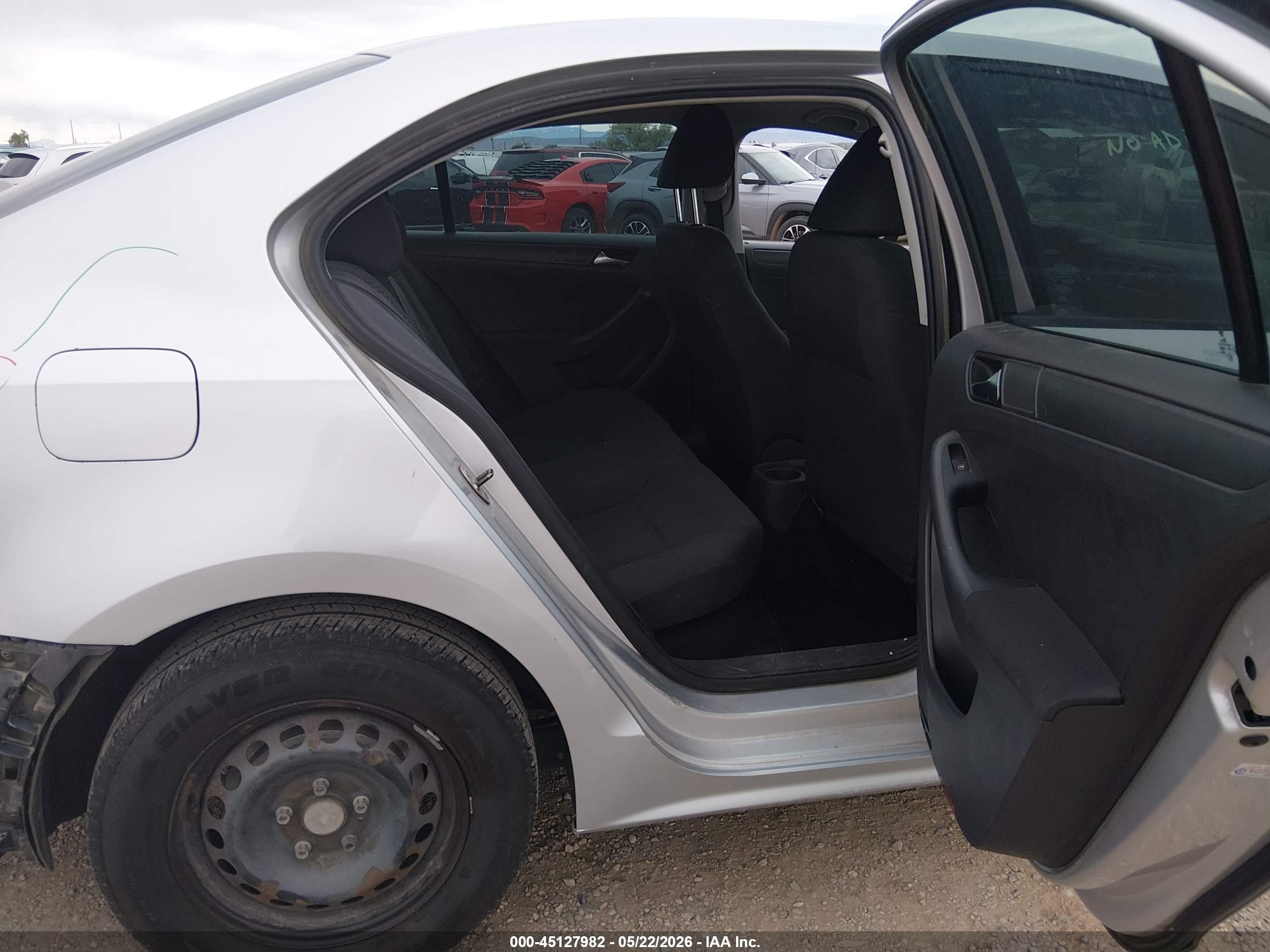 2012 Volkswagen Jetta 2.0l S Silver vin: 3VW2K7AJ9CM308995