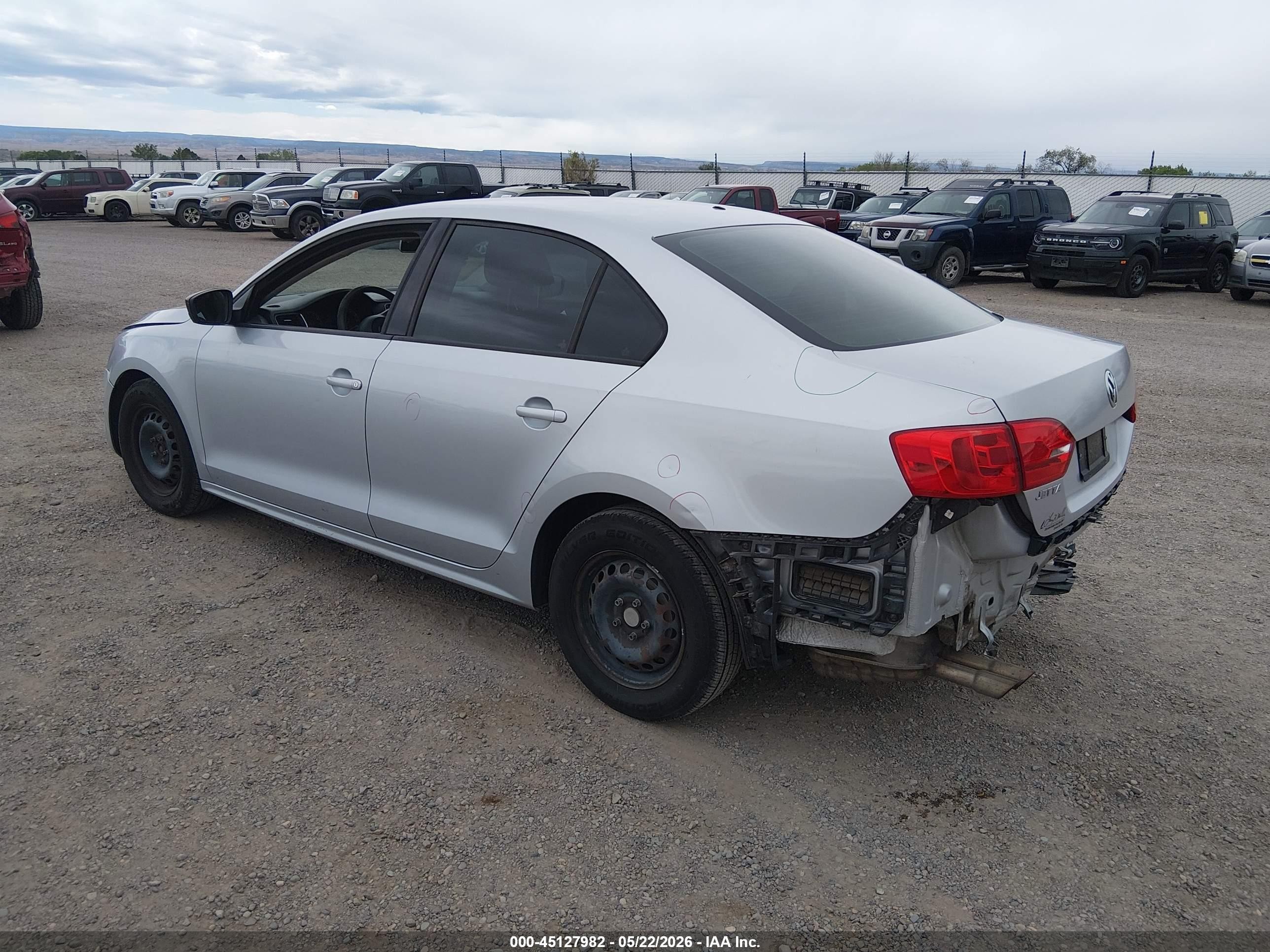 2012 Volkswagen Jetta 2.0l S Silver vin: 3VW2K7AJ9CM308995