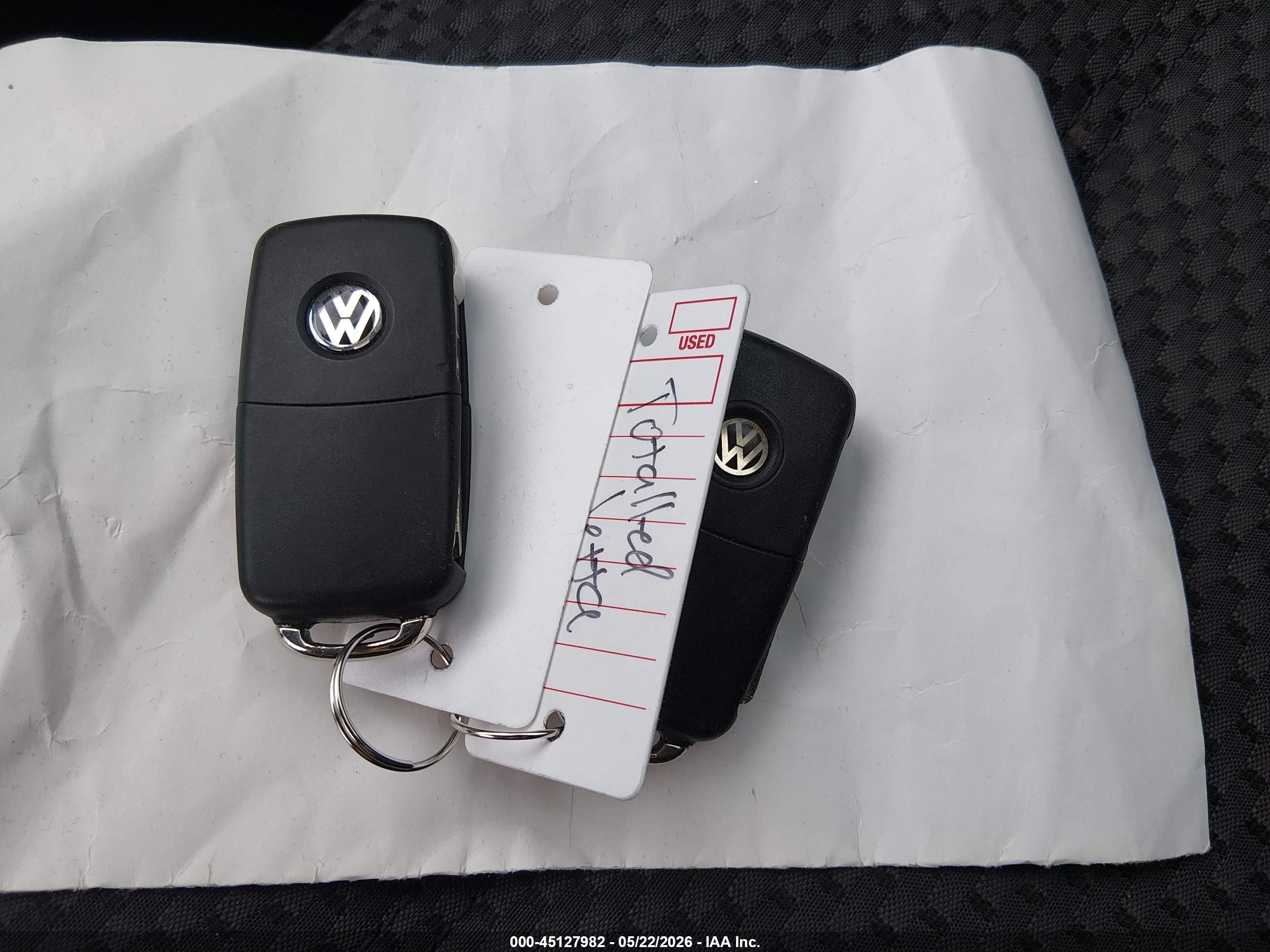 2012 Volkswagen Jetta 2.0l S Silver vin: 3VW2K7AJ9CM308995