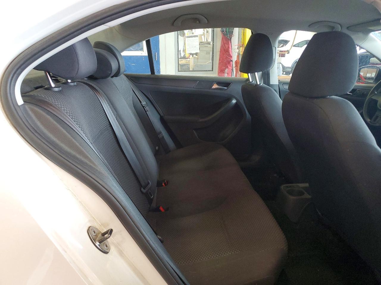 2012 Volkswagen Jetta Base White vin: 3VW2K7AJ9CM416081