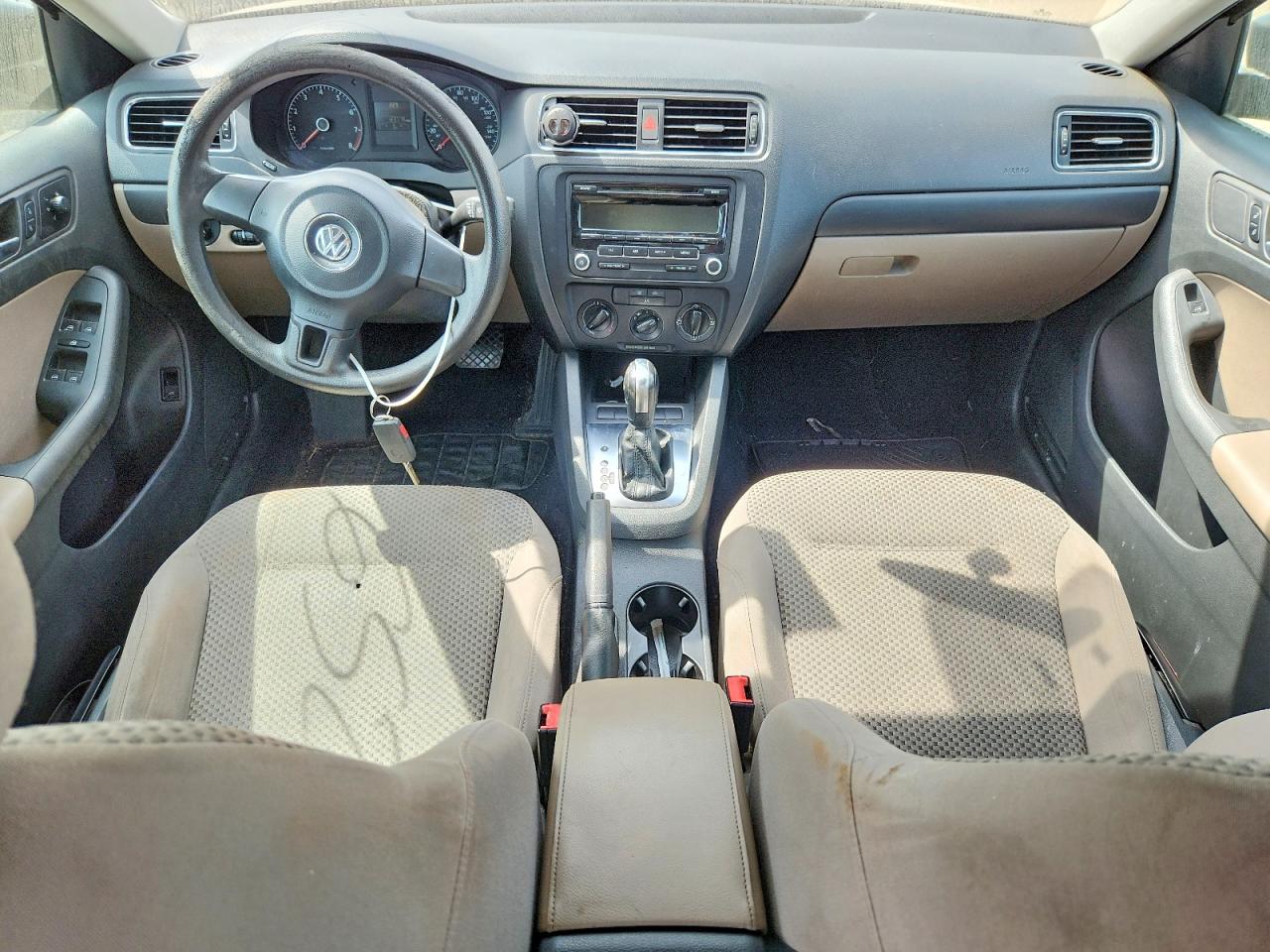 2013 Volkswagen Jetta Base Tan vin: 3VW2K7AJ9DM393144